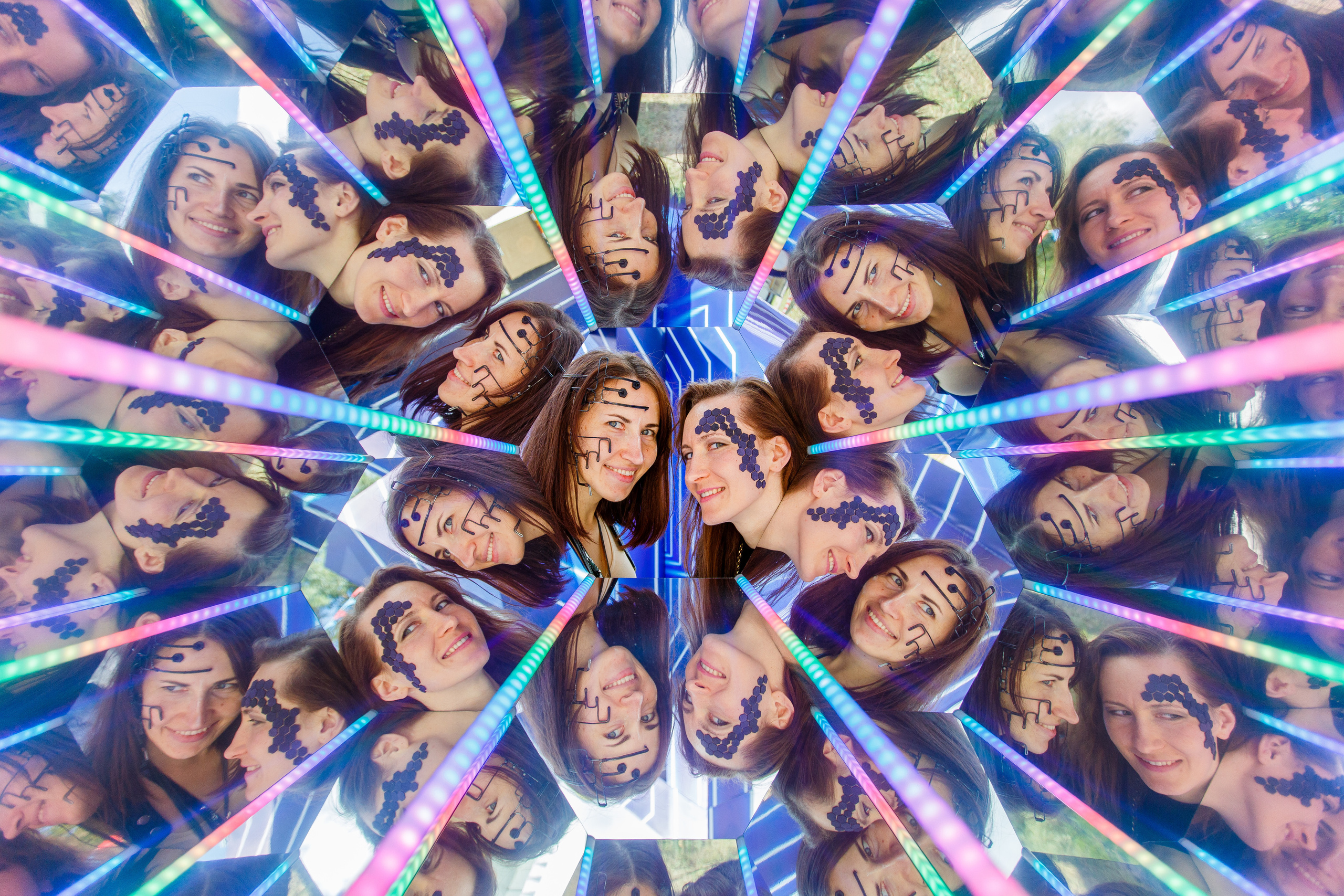 NIX (04.09.2021). Аренды интерактивных фотозон в Харькове