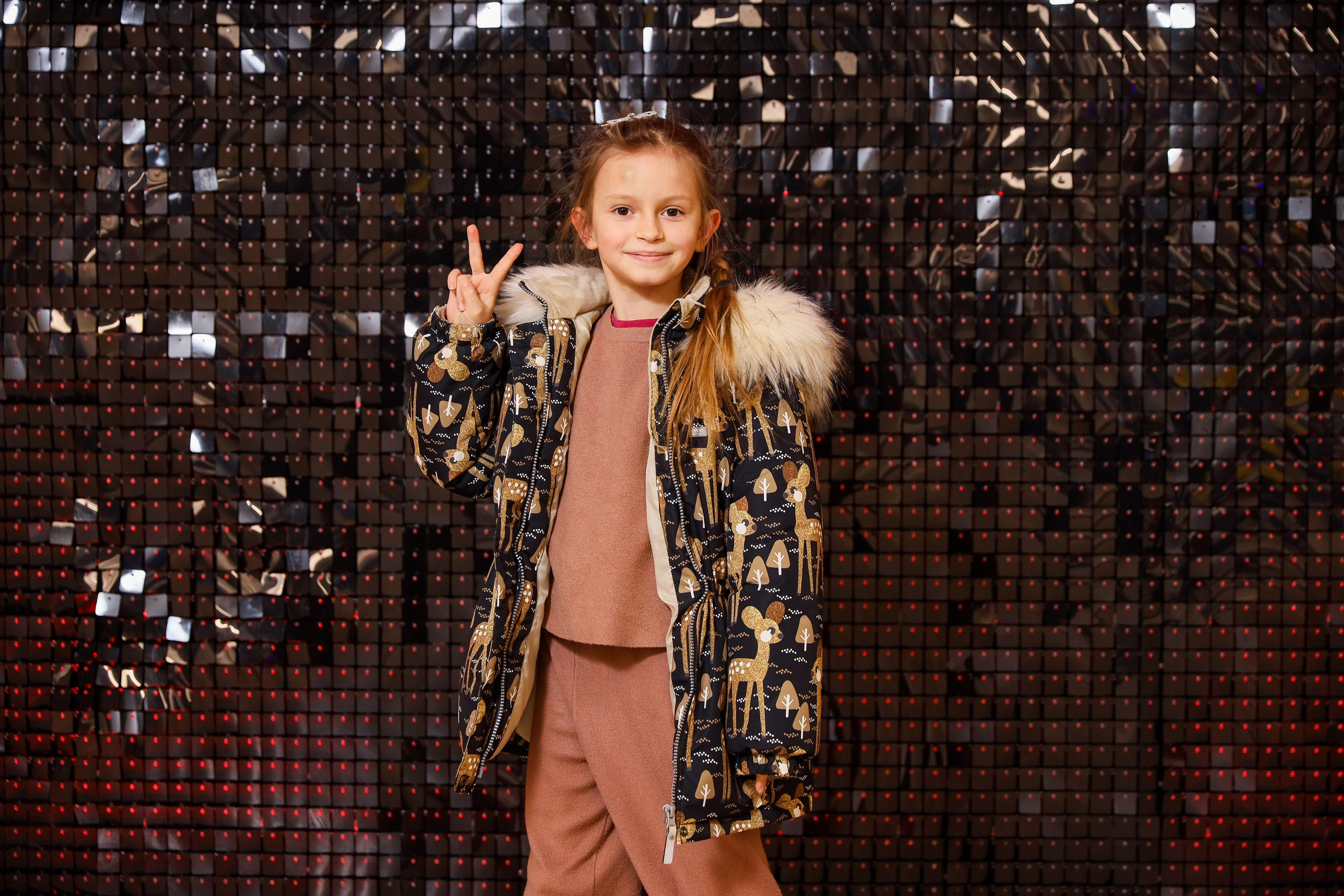 Фотомозаїка на 580 фото для ТРЦ Караван. Аренды интерактивных фотозон в Харькове