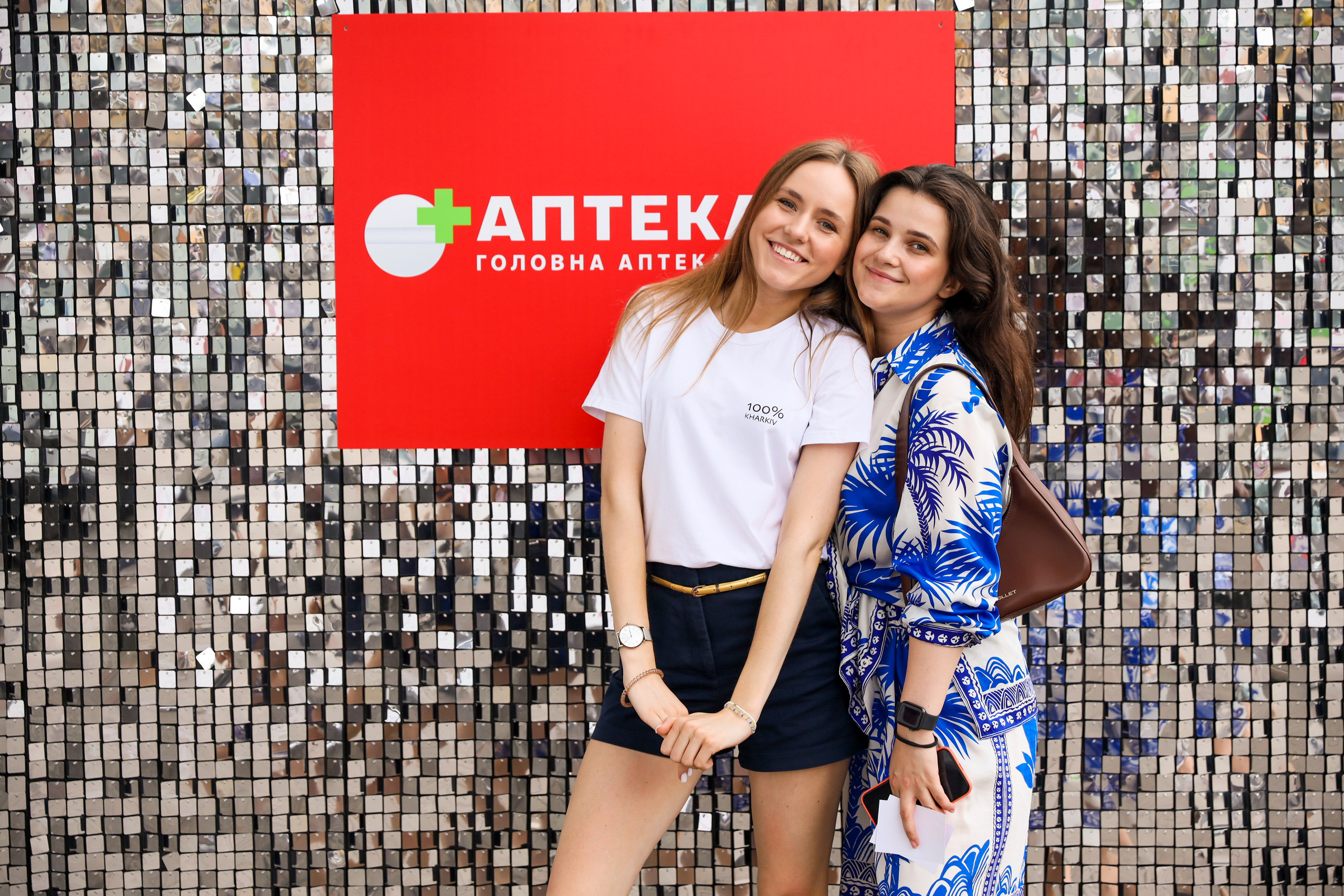 Аптека 911 (Фотомозаїка). Аренды интерактивных фотозон в Харькове