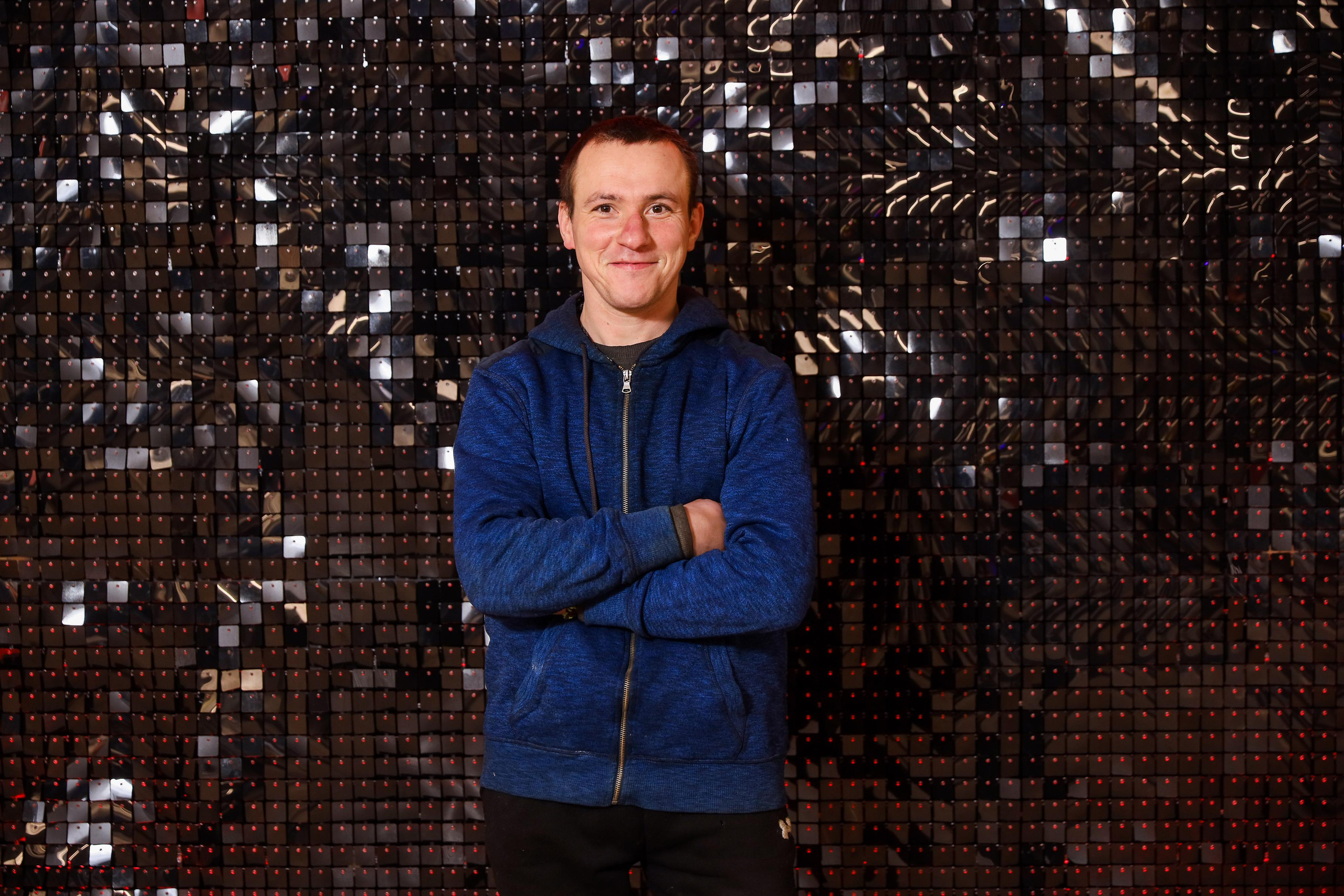 Фотомозаїка на 580 фото для ТРЦ Караван. Аренды интерактивных фотозон в Харькове