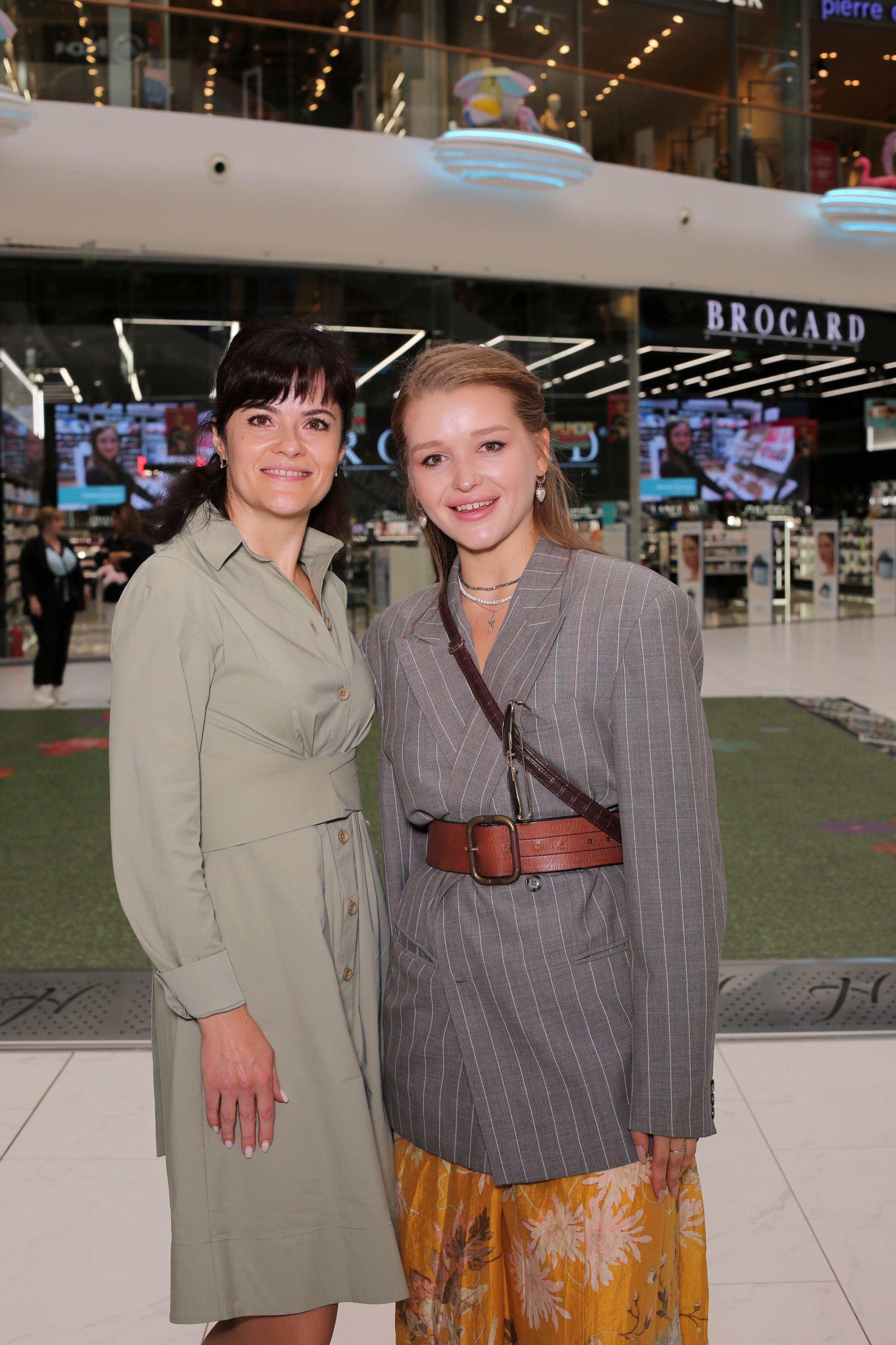 911 для НФАУ. Аренды интерактивных фотозон в Харькове