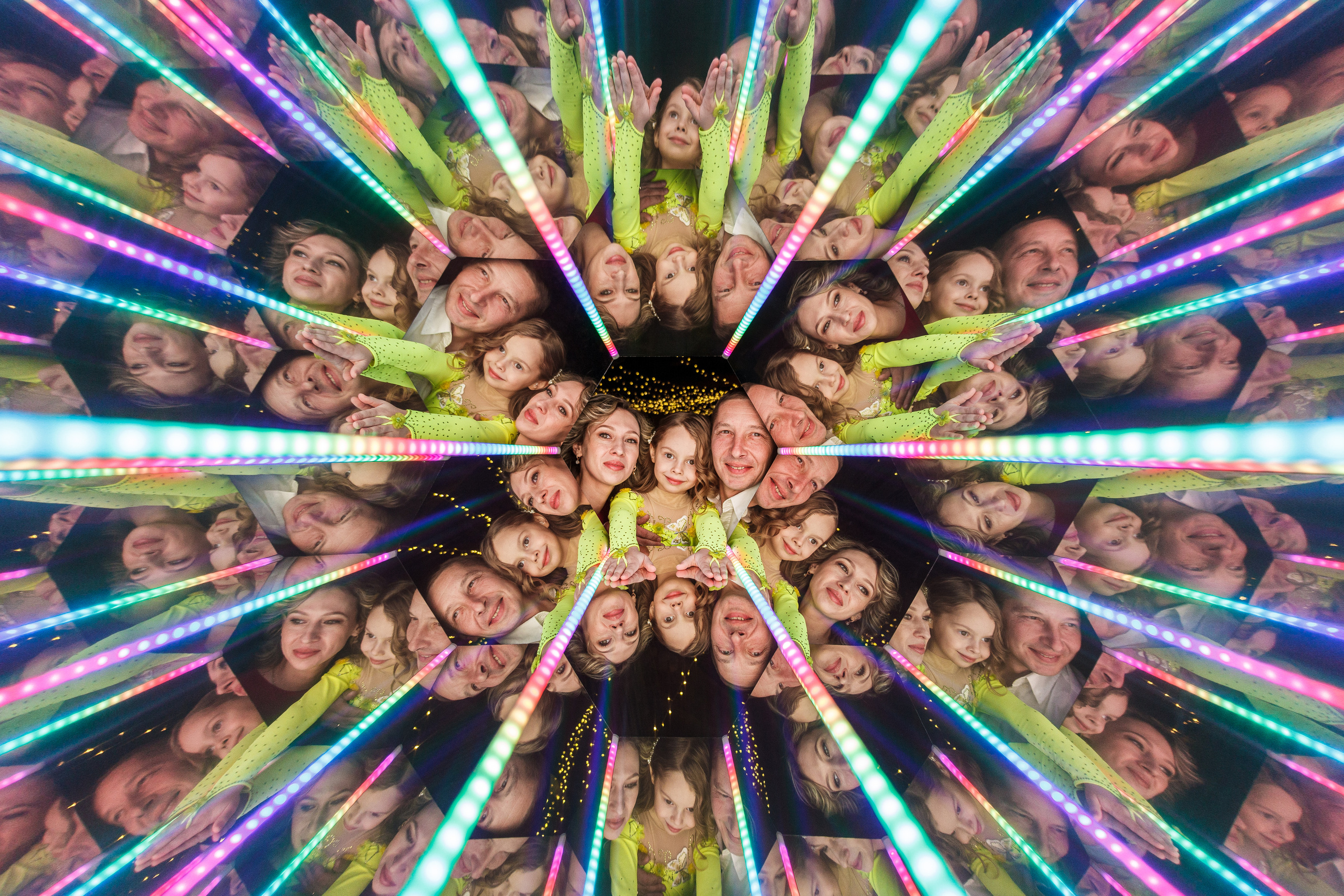 Калейдоскоп на свадьбе Алексея и Ання. Аренды интерактивных фотозон в Харькове