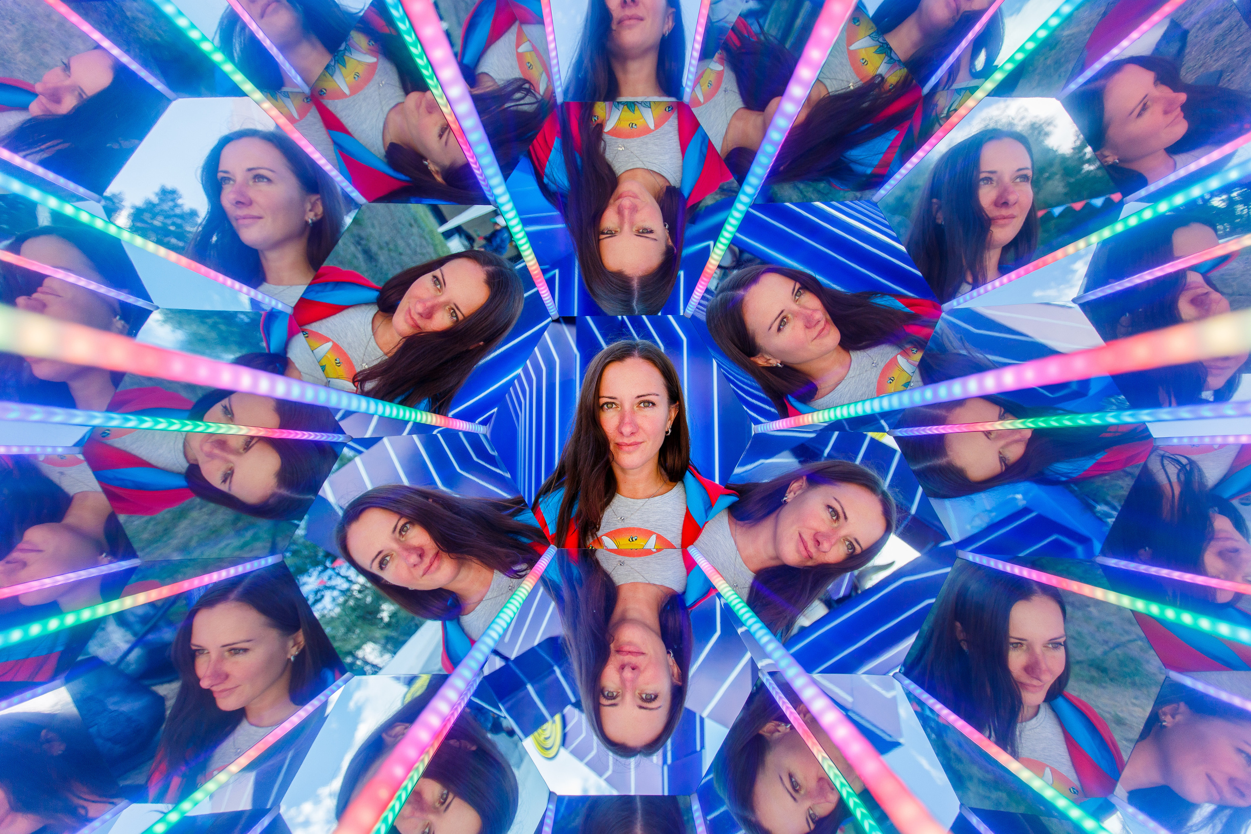 NIX (04.09.2021). Аренды интерактивных фотозон в Харькове