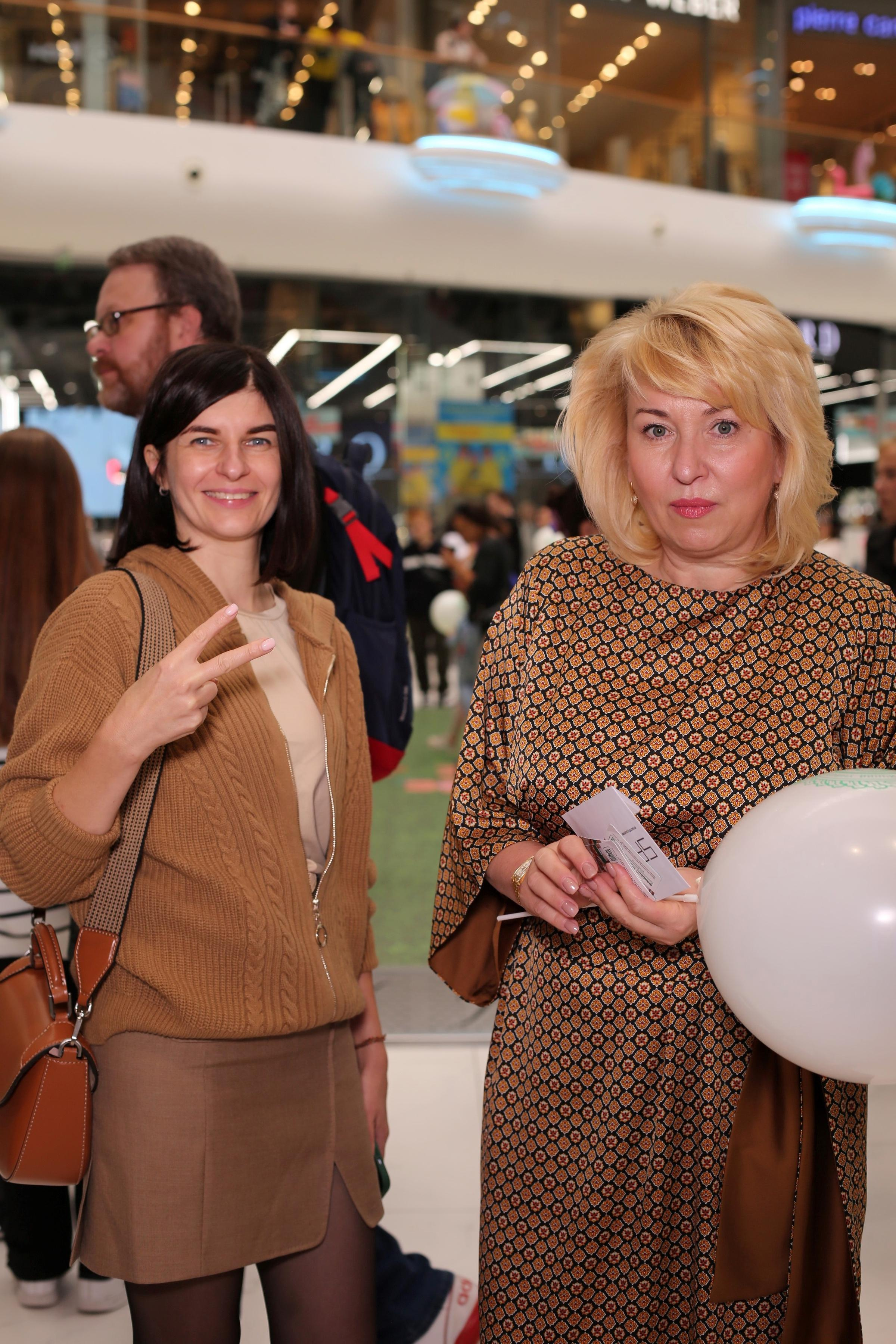 911 для НФАУ. Аренды интерактивных фотозон в Харькове