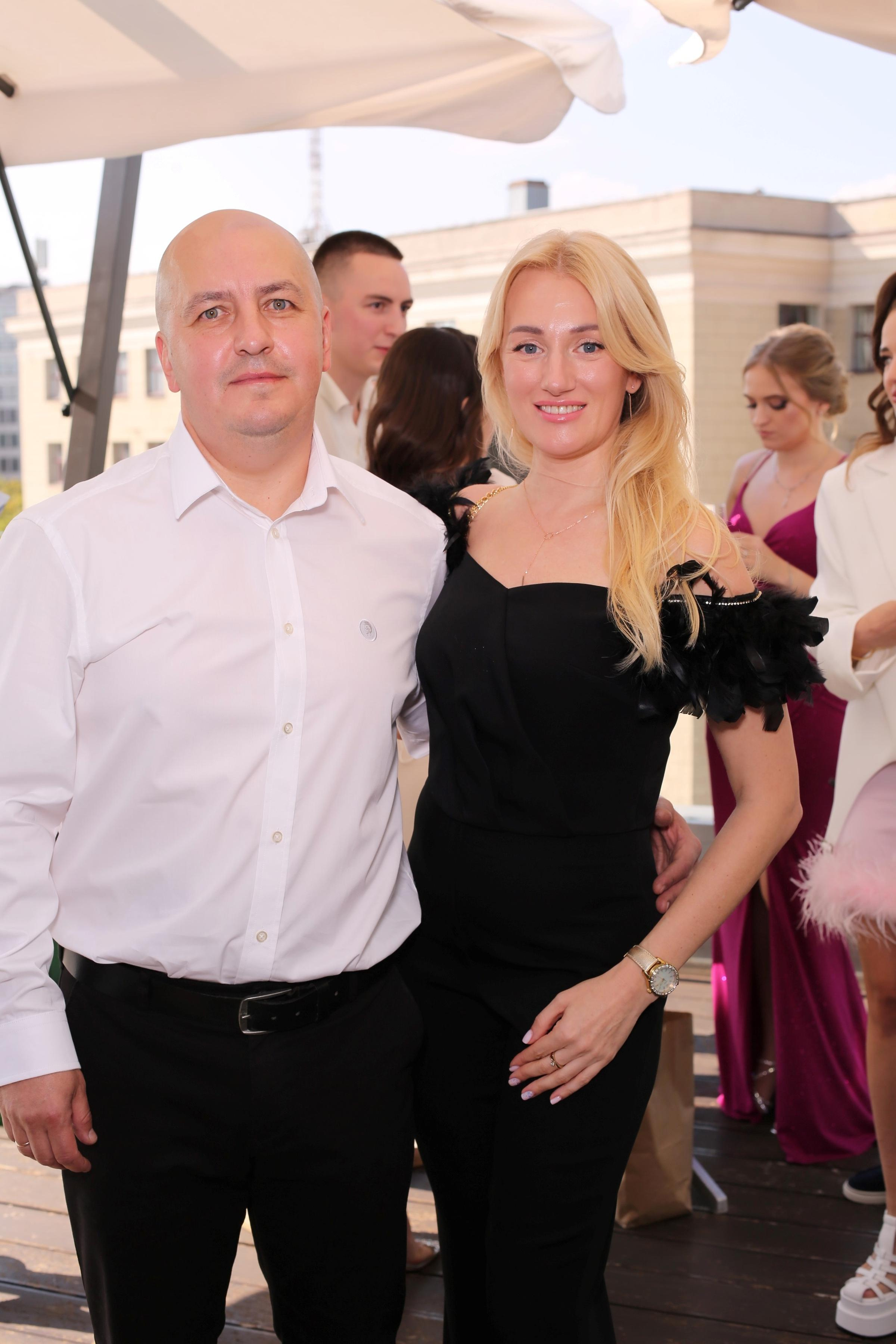 Максим та Іветта (AiR PhotoBox). Оренда інтерактивних фотозон у Харкові