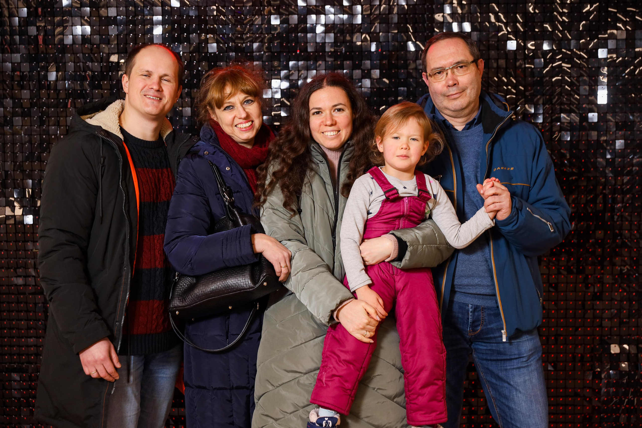 Фотомозаїка на 580 фото для ТРЦ Караван. Аренды интерактивных фотозон в Харькове