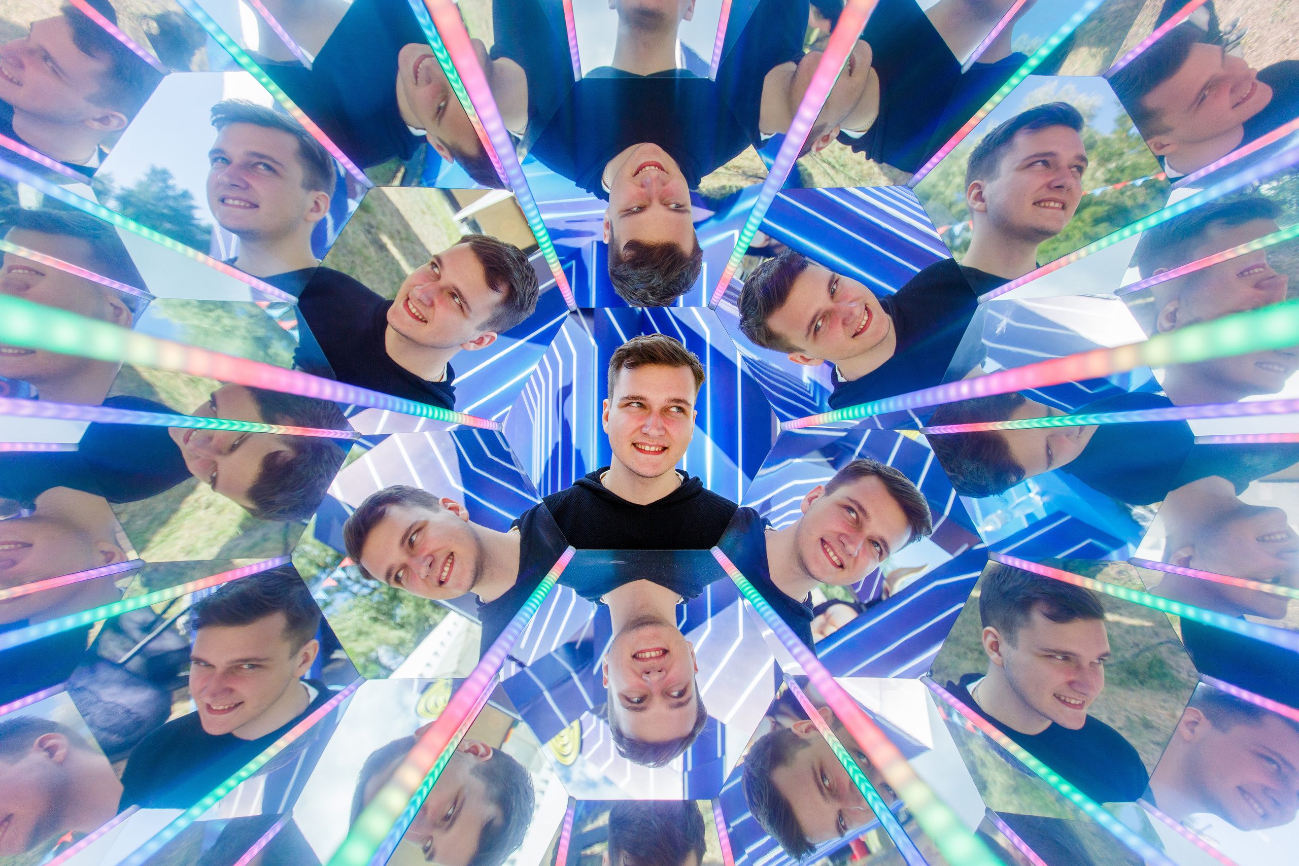 NIX (04.09.2021). Аренды интерактивных фотозон в Харькове