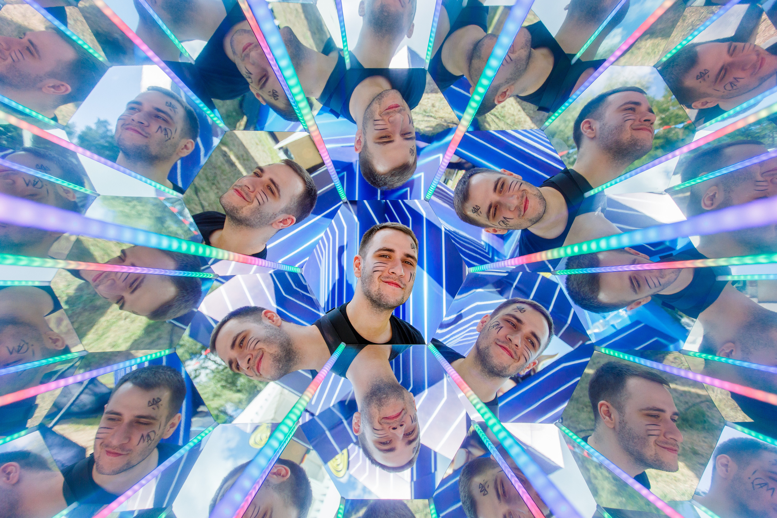 NIX (04.09.2021). Аренды интерактивных фотозон в Харькове