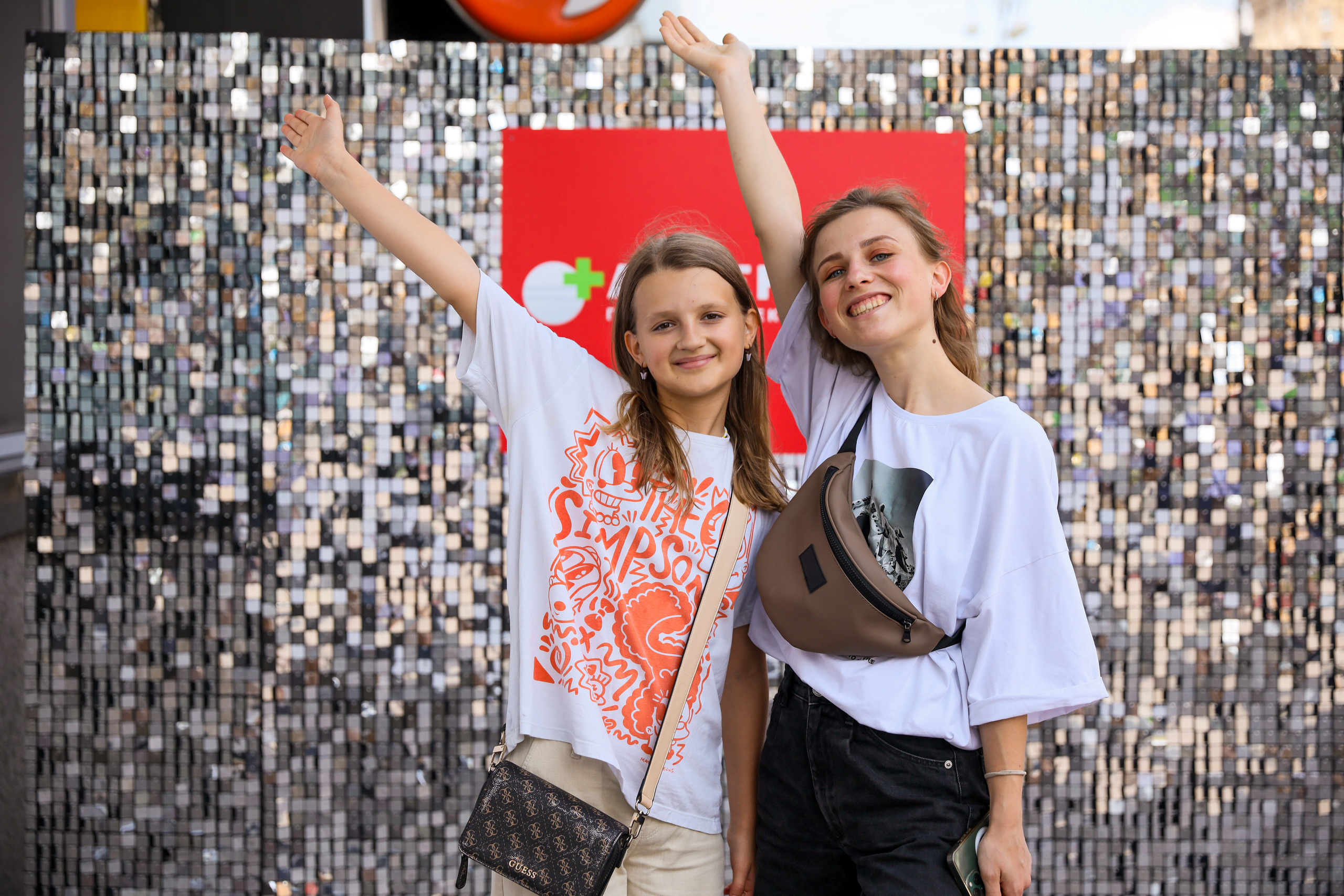 Аптека 911 (Фотомозаїка). Аренды интерактивных фотозон в Харькове