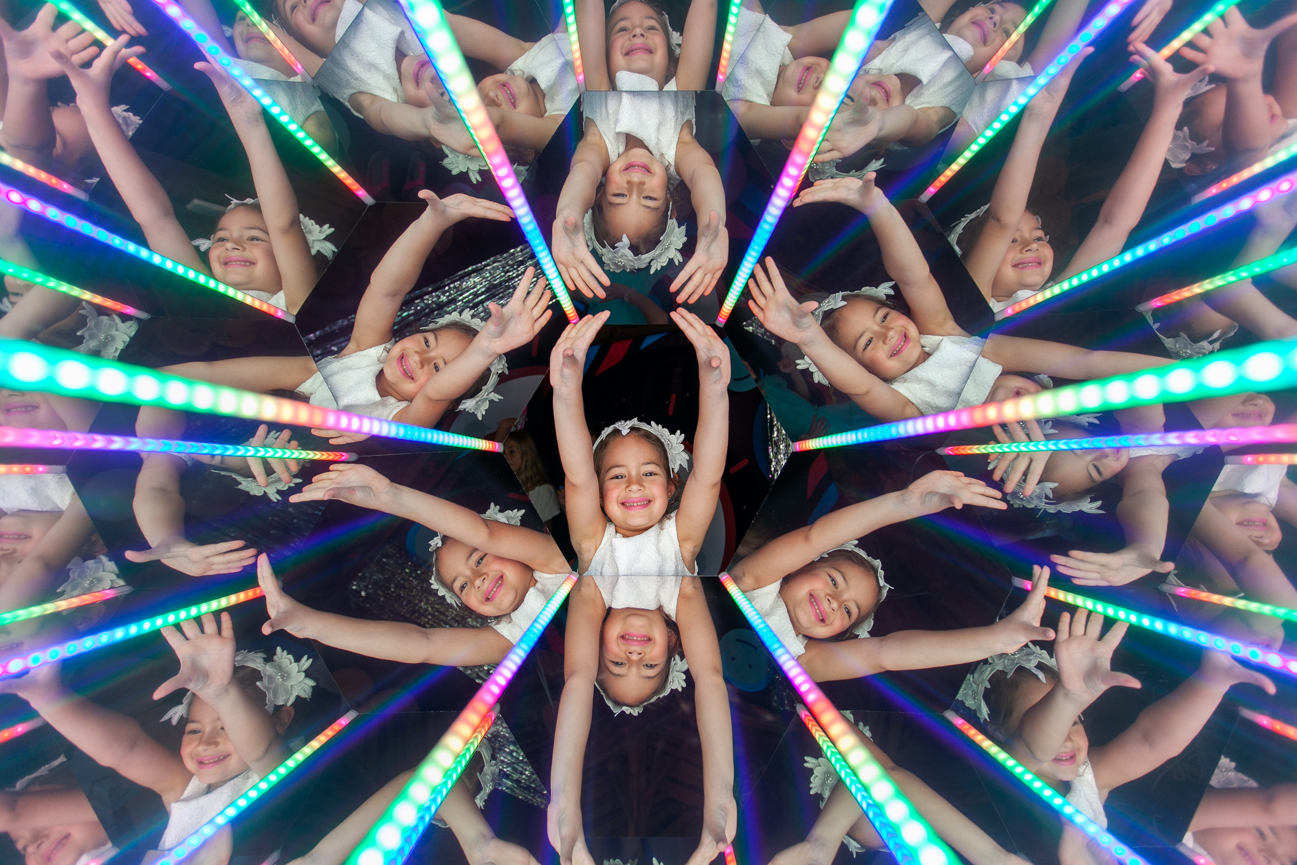 Калейдоскоп 28.08.2021. Аренды интерактивных фотозон в Харькове