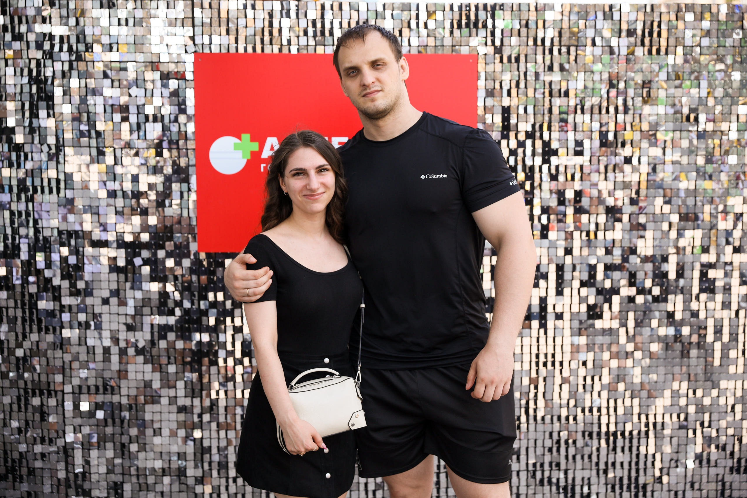 Аптека 911 (Фотомозаїка). Аренды интерактивных фотозон в Харькове