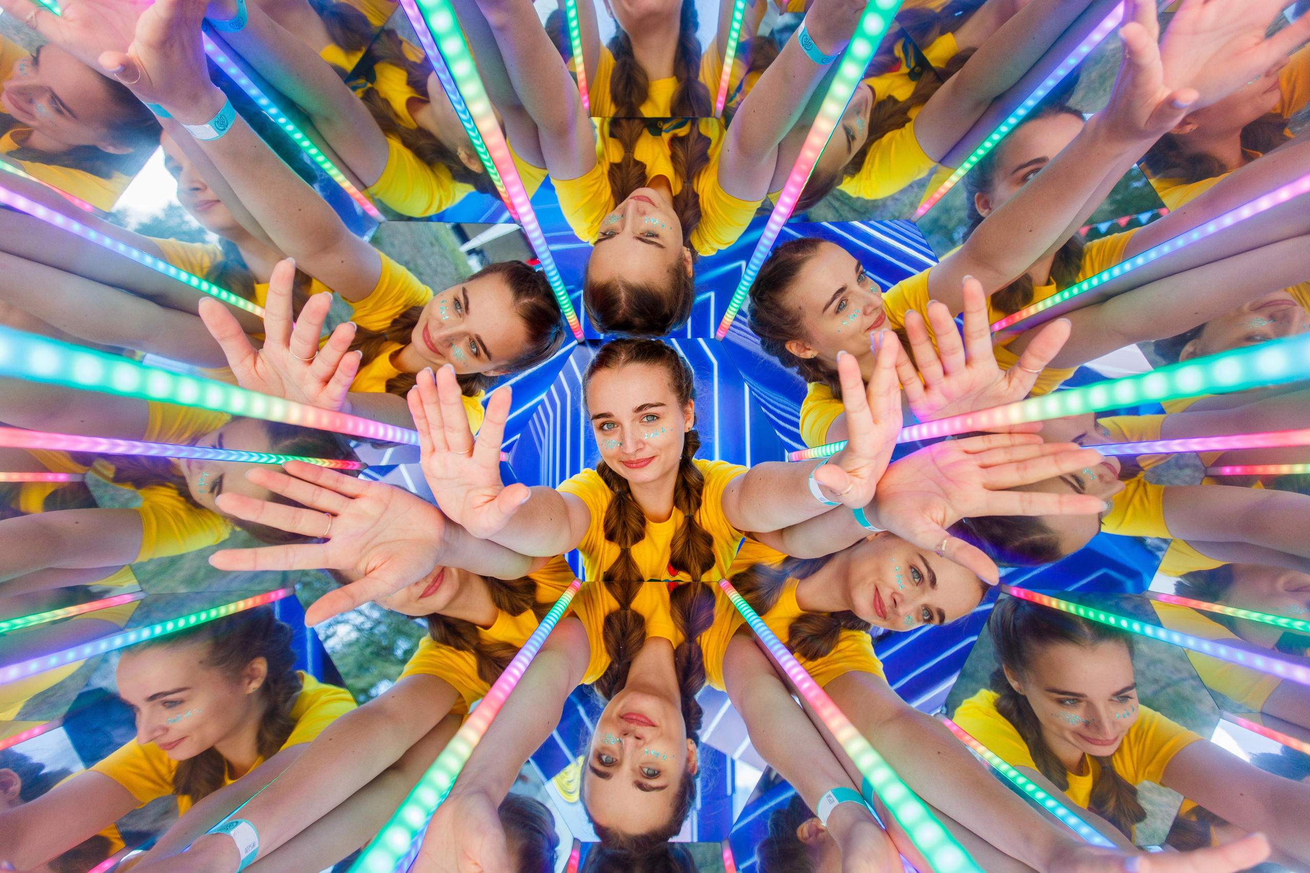 NIX (04.09.2021). Аренды интерактивных фотозон в Харькове