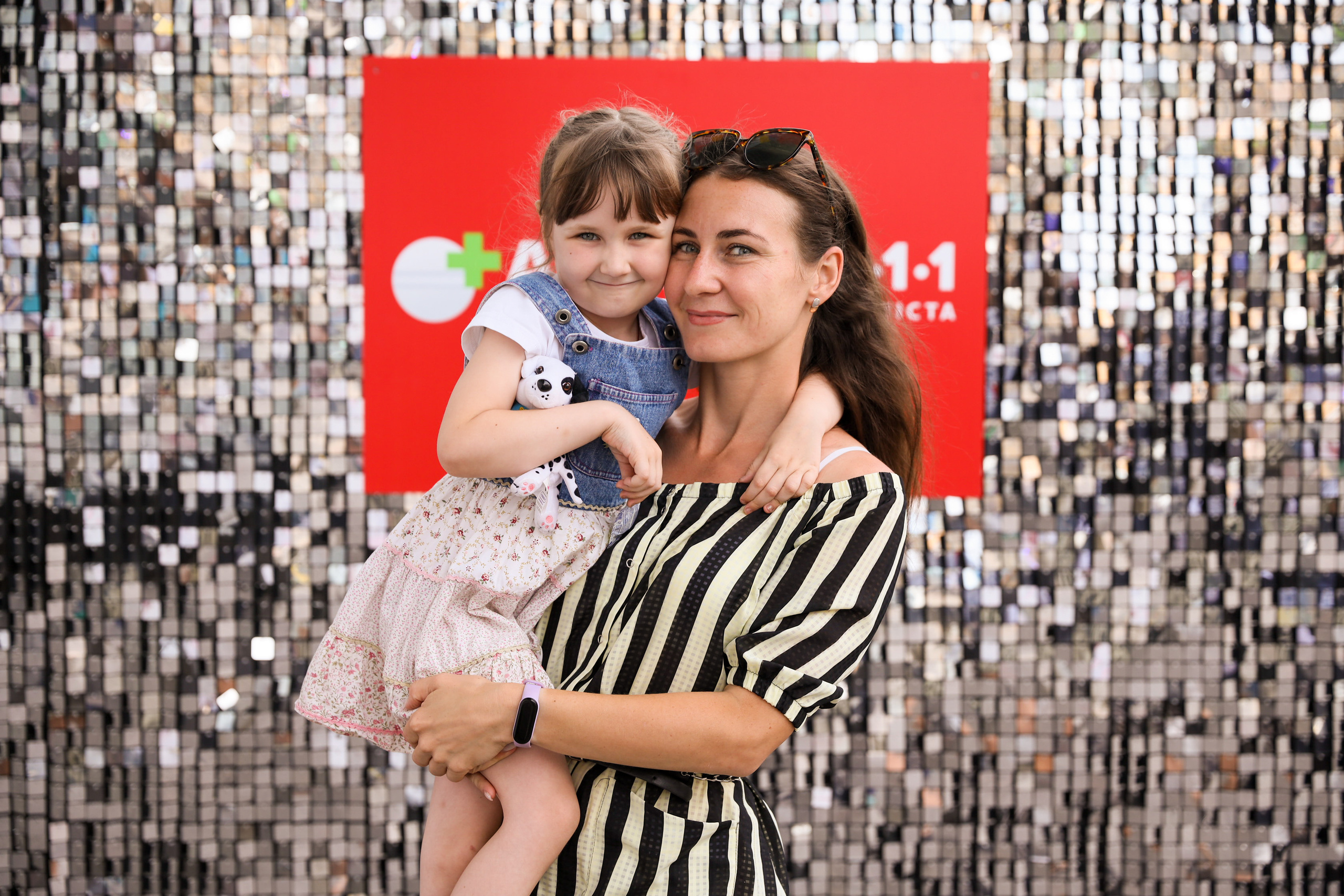 Аптека 911 (Фотомозаїка). Аренды интерактивных фотозон в Харькове