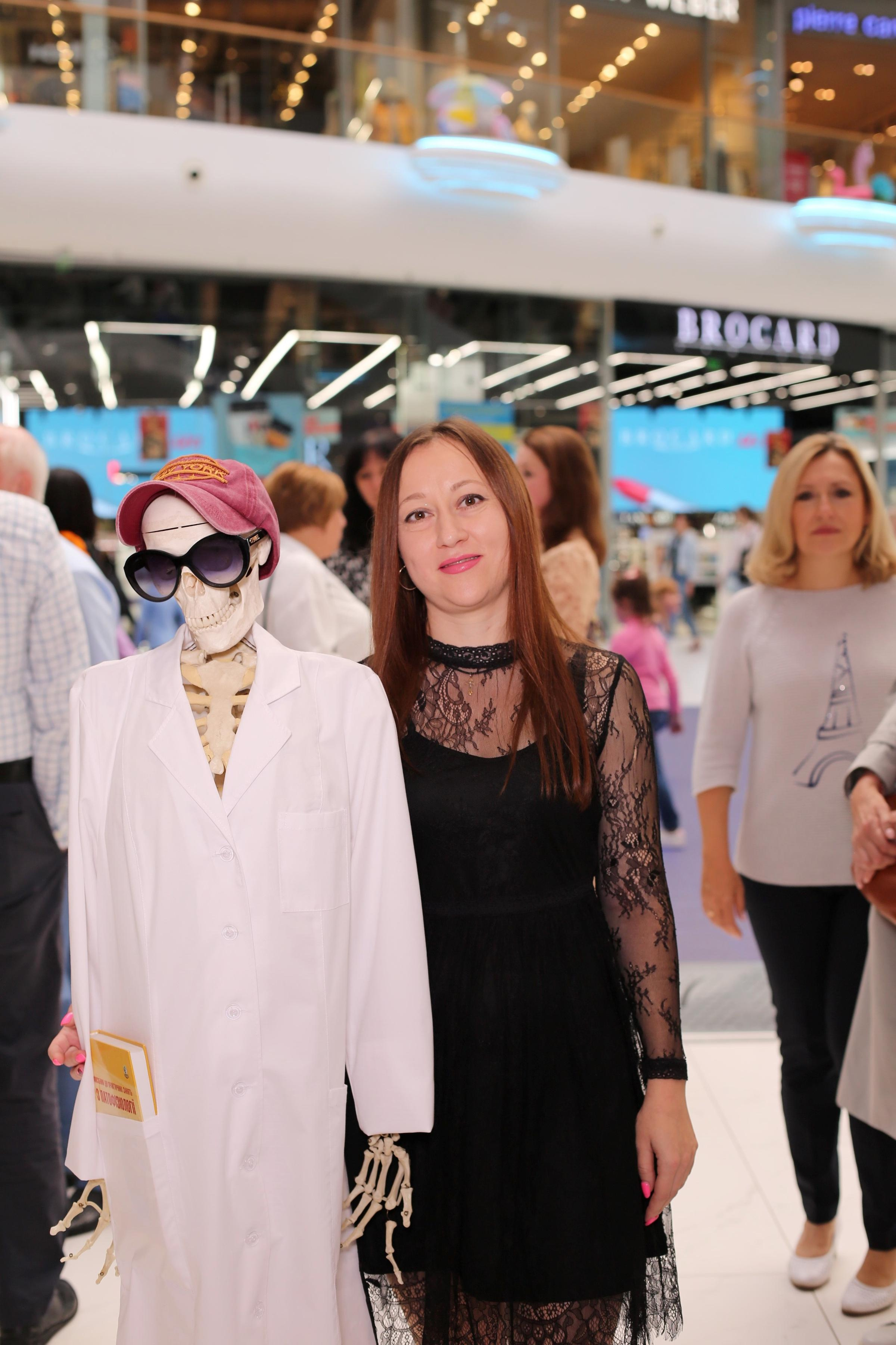 911 для НФАУ. Аренды интерактивных фотозон в Харькове