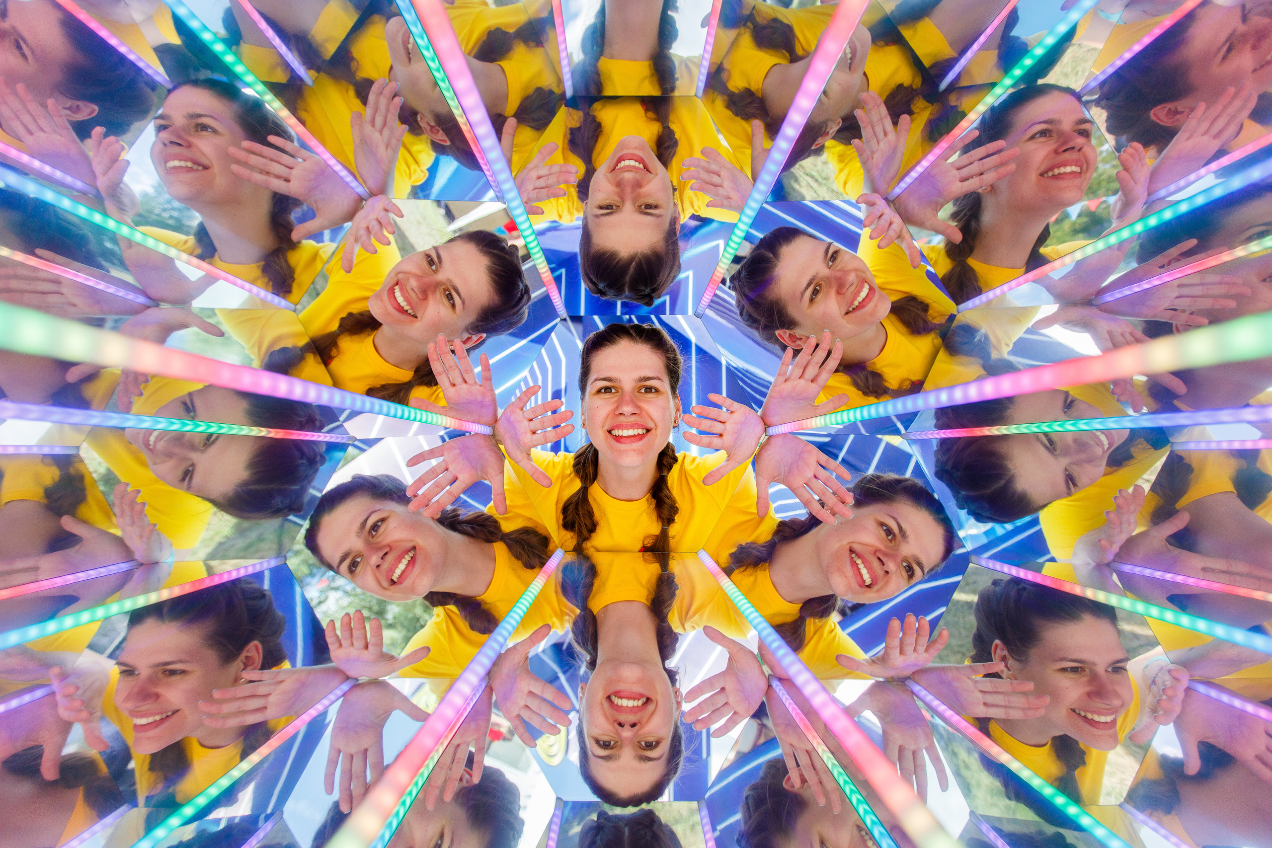 NIX (04.09.2021). Аренды интерактивных фотозон в Харькове