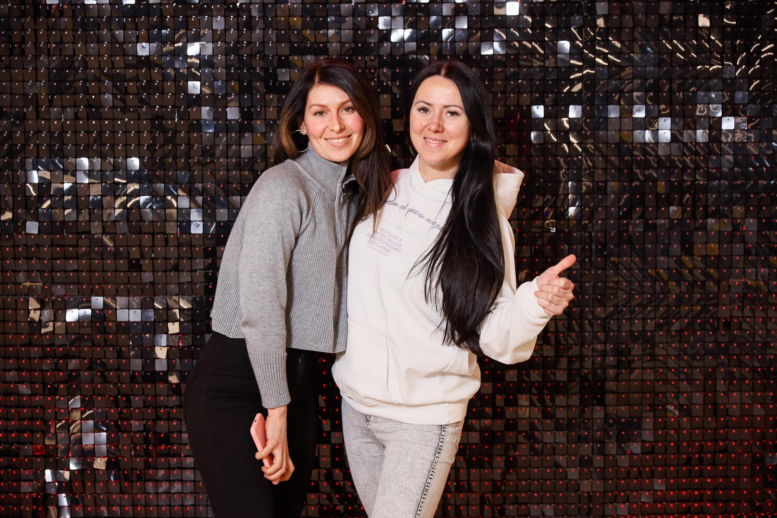 Фотомозаїка на 580 фото для ТРЦ Караван. Аренды интерактивных фотозон в Харькове