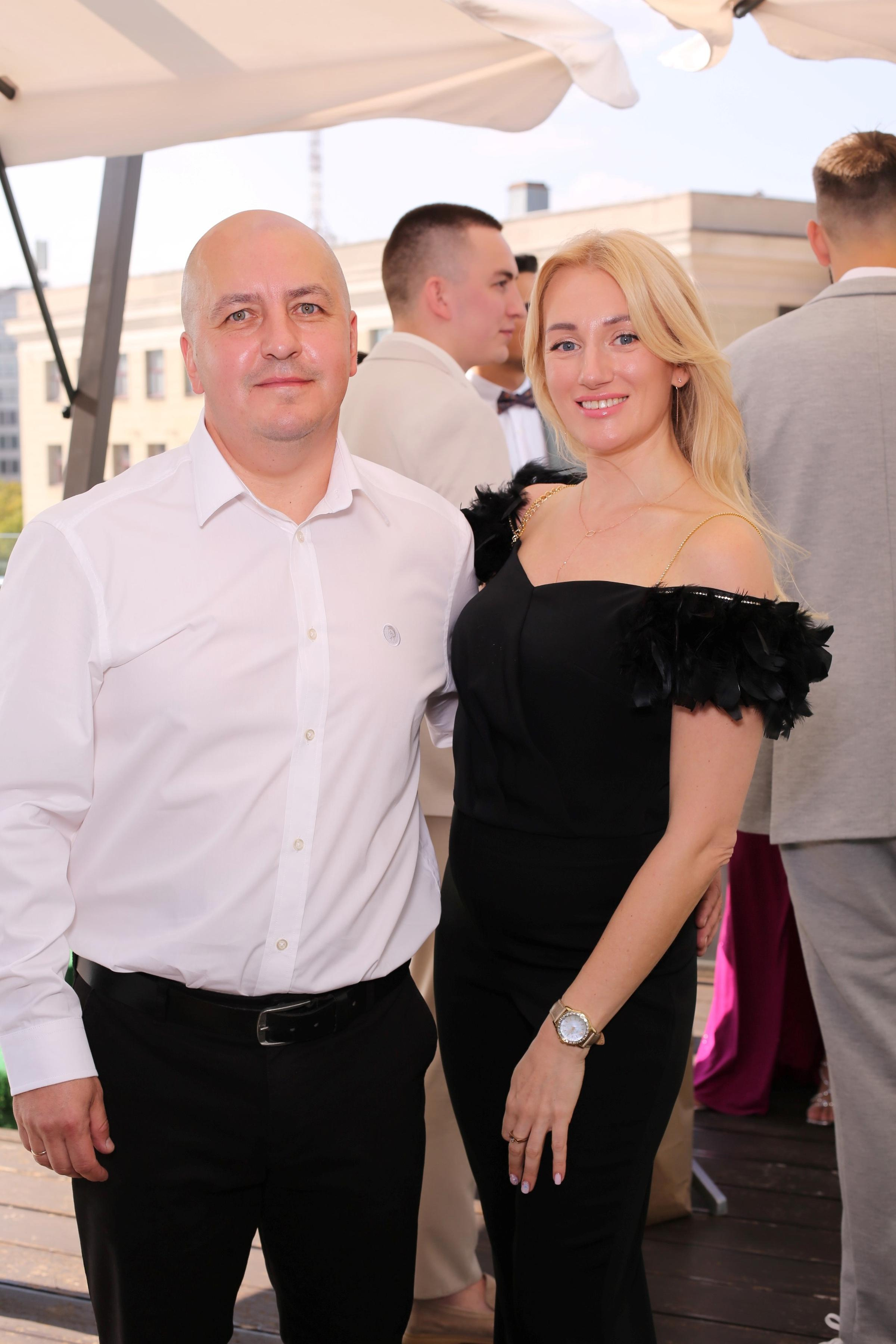 Максим та Іветта (AiR PhotoBox). Оренда інтерактивних фотозон у Харкові