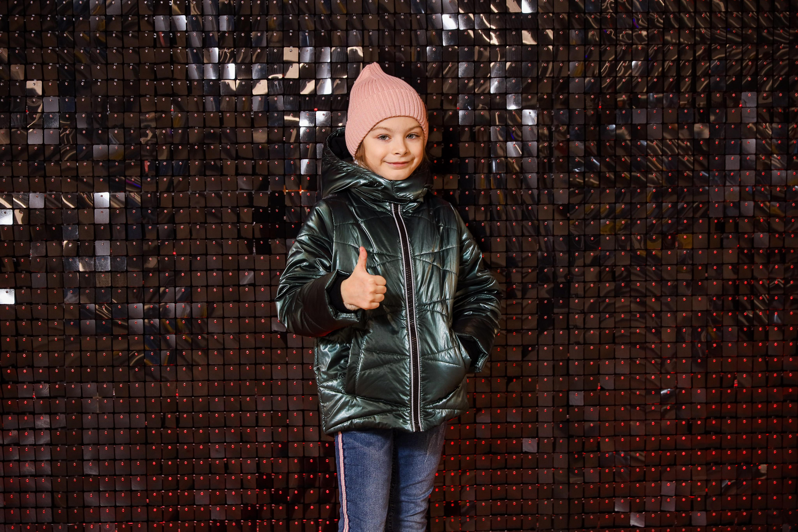 Фотомозаїка на 580 фото для ТРЦ Караван. Аренды интерактивных фотозон в Харькове