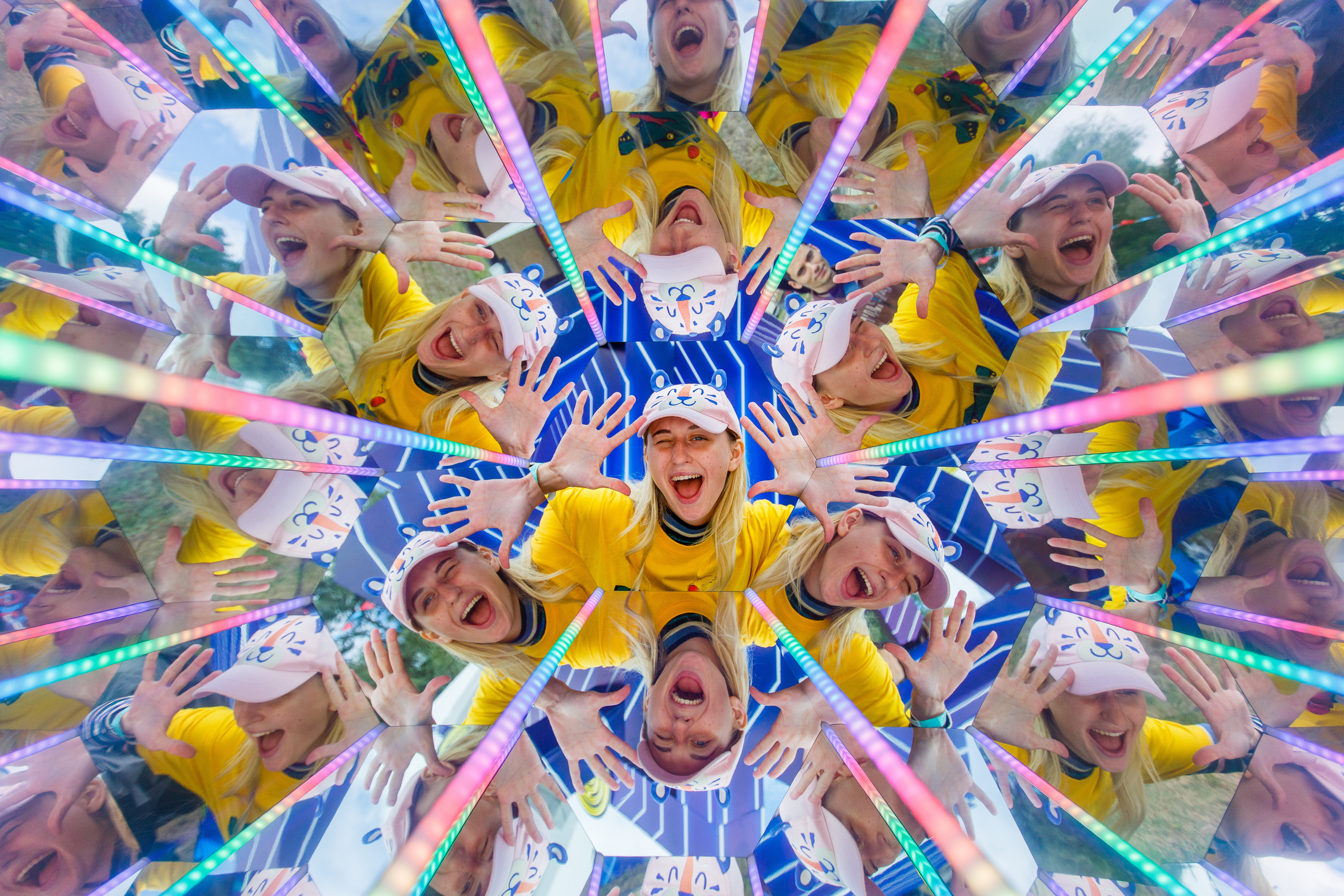 NIX (04.09.2021). Аренды интерактивных фотозон в Харькове