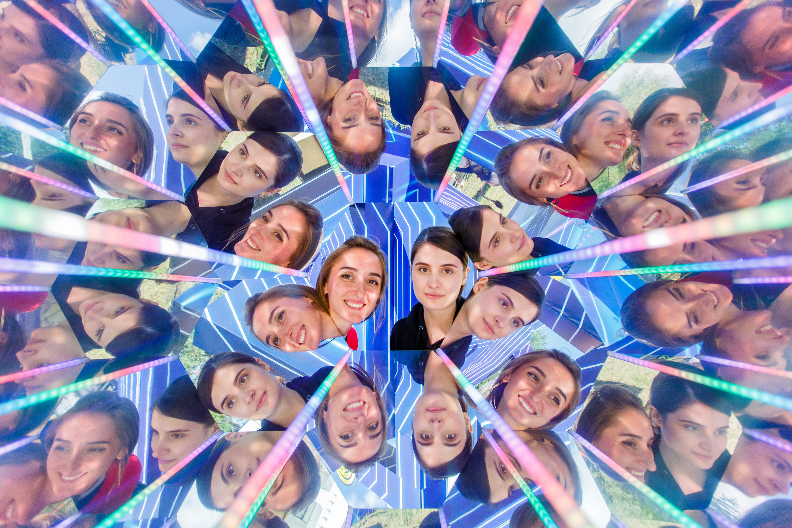 NIX (04.09.2021). Аренды интерактивных фотозон в Харькове