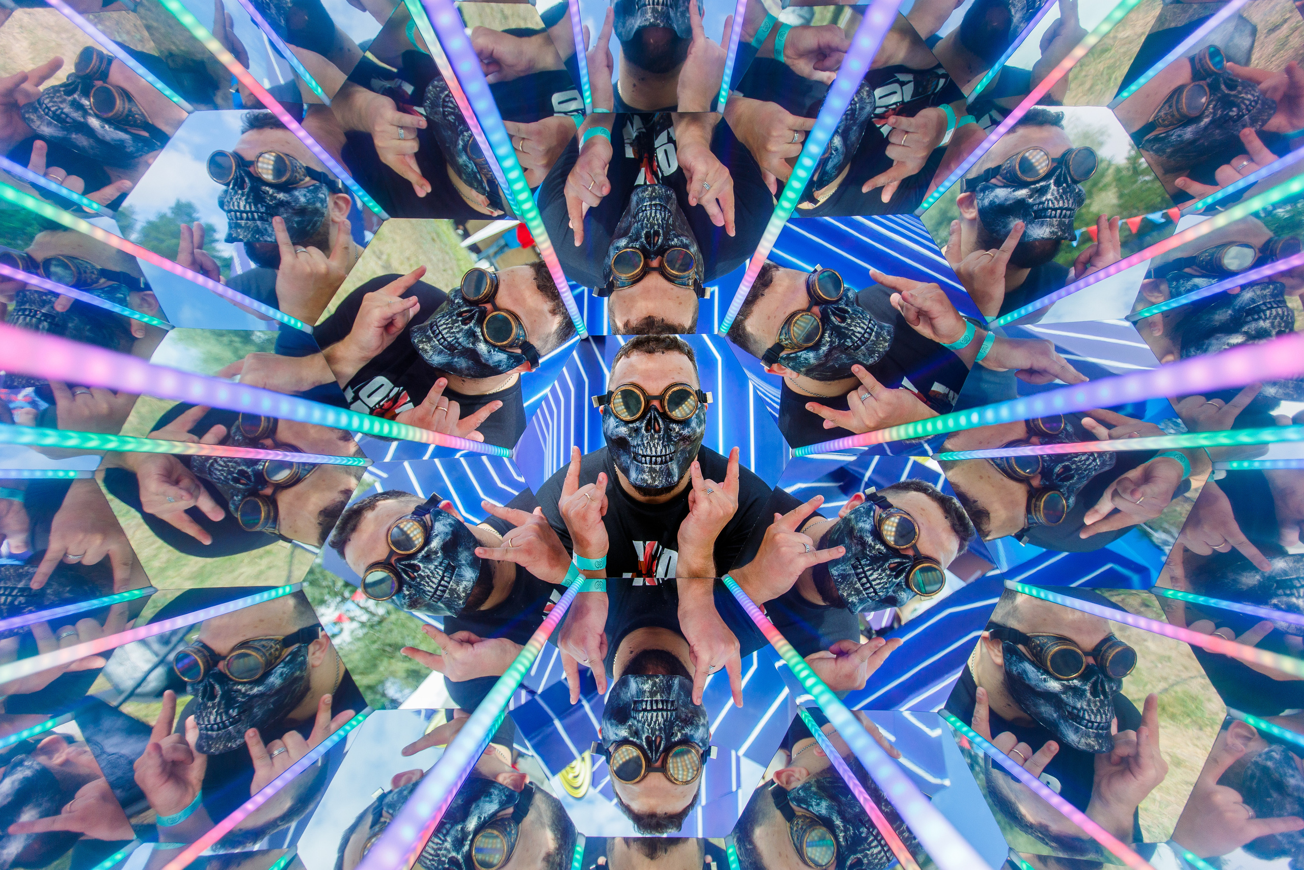 NIX (04.09.2021). Аренды интерактивных фотозон в Харькове