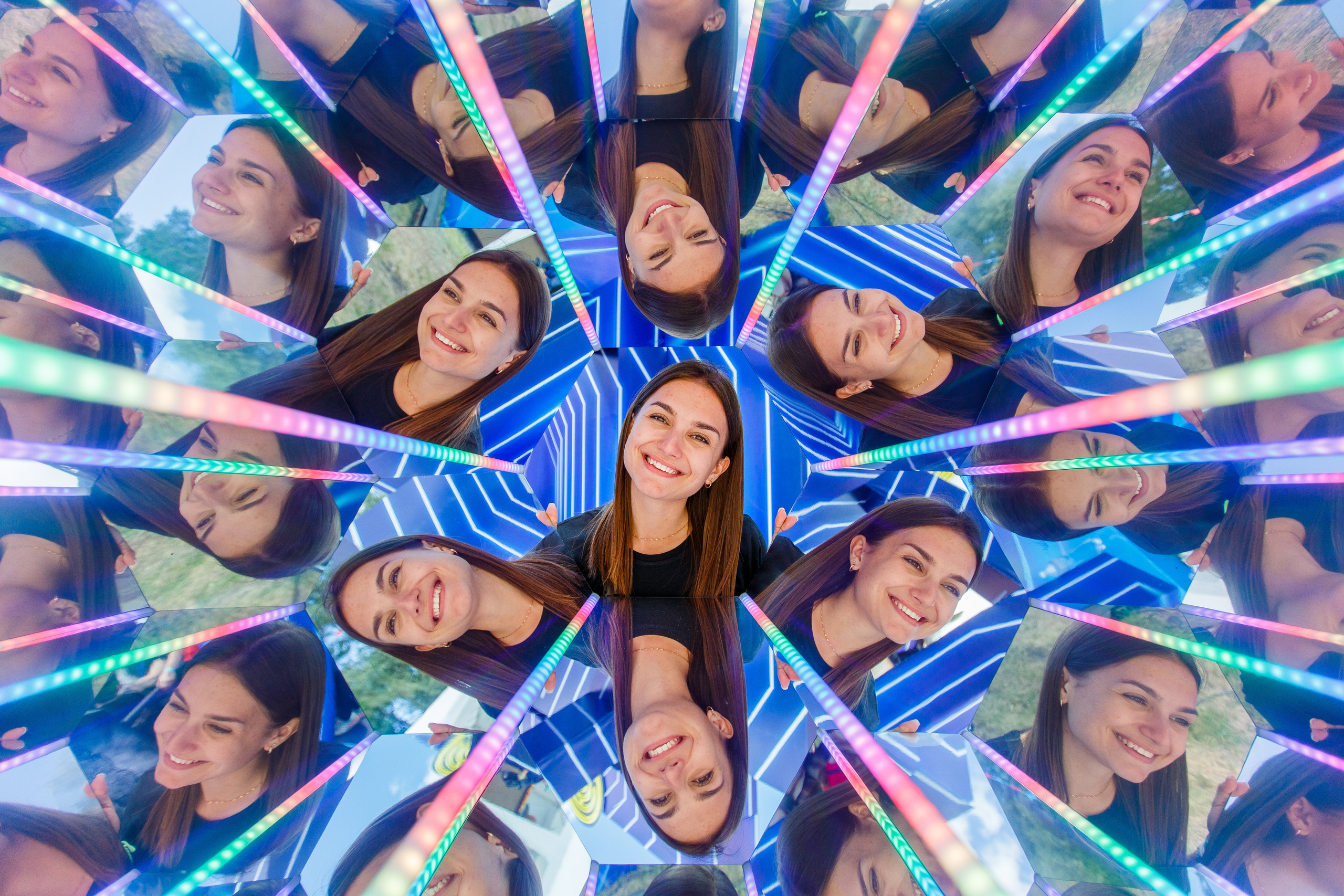 NIX (04.09.2021). Аренды интерактивных фотозон в Харькове