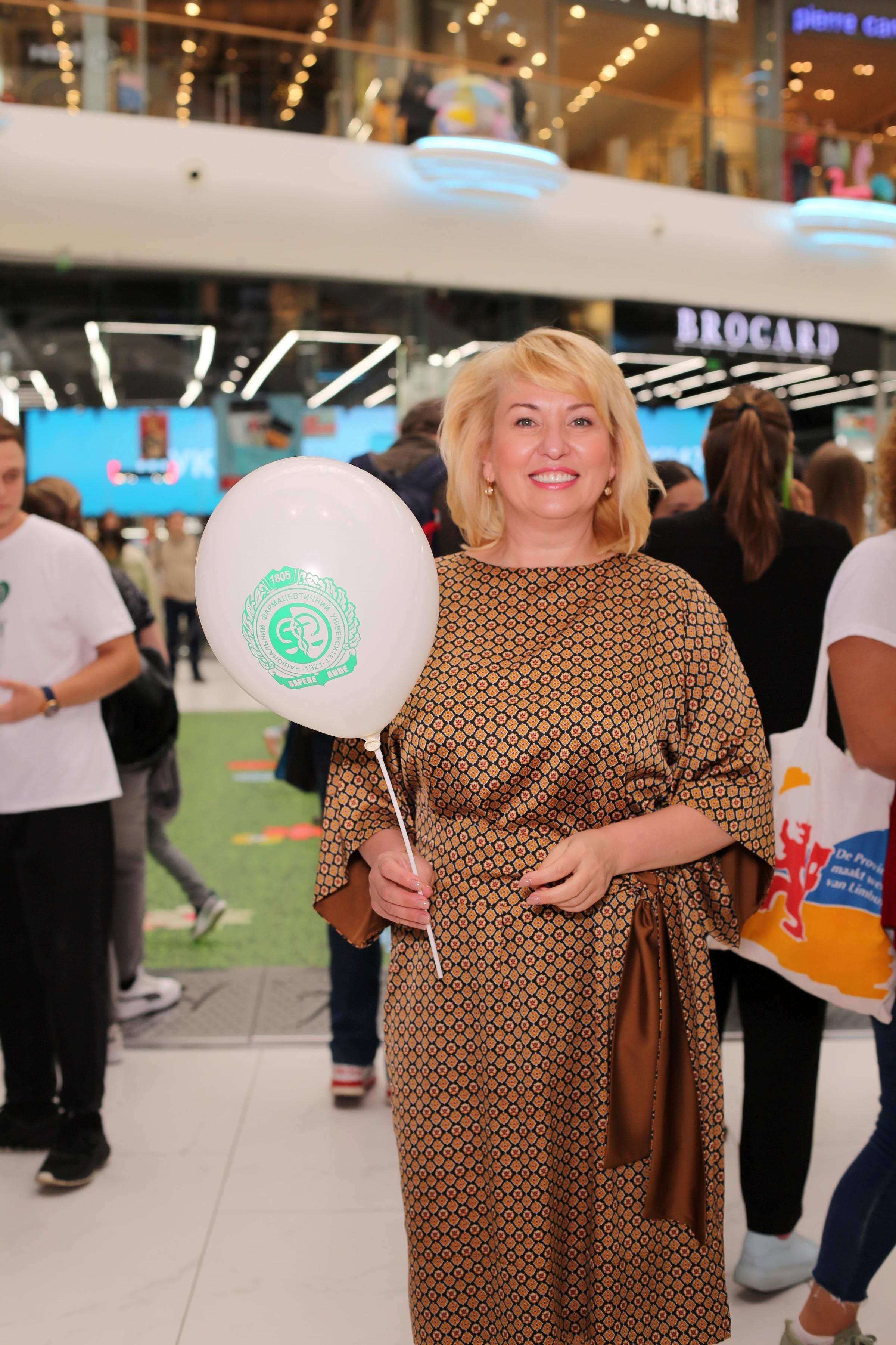 911 для НФАУ. Аренды интерактивных фотозон в Харькове