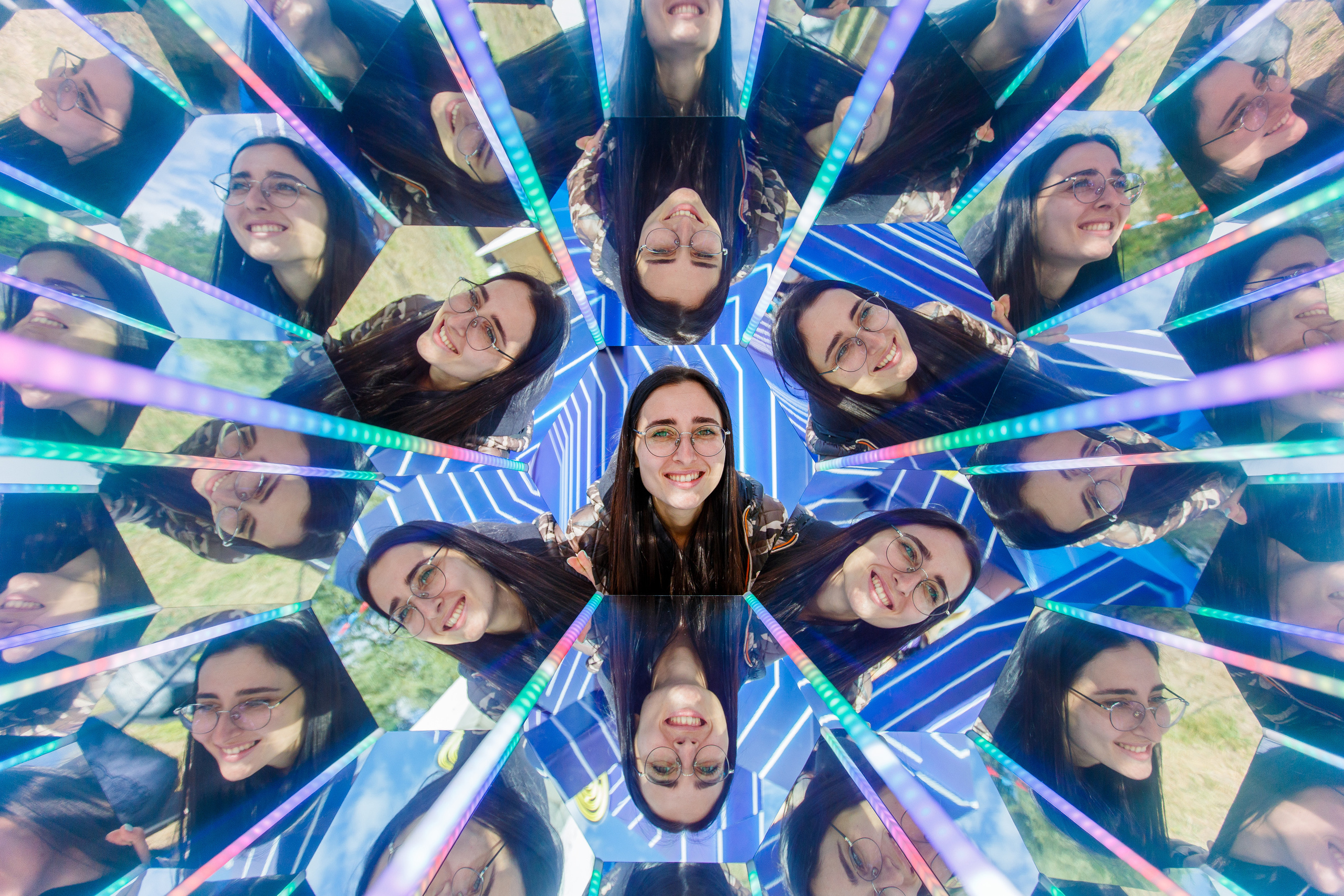 NIX (04.09.2021). Аренды интерактивных фотозон в Харькове