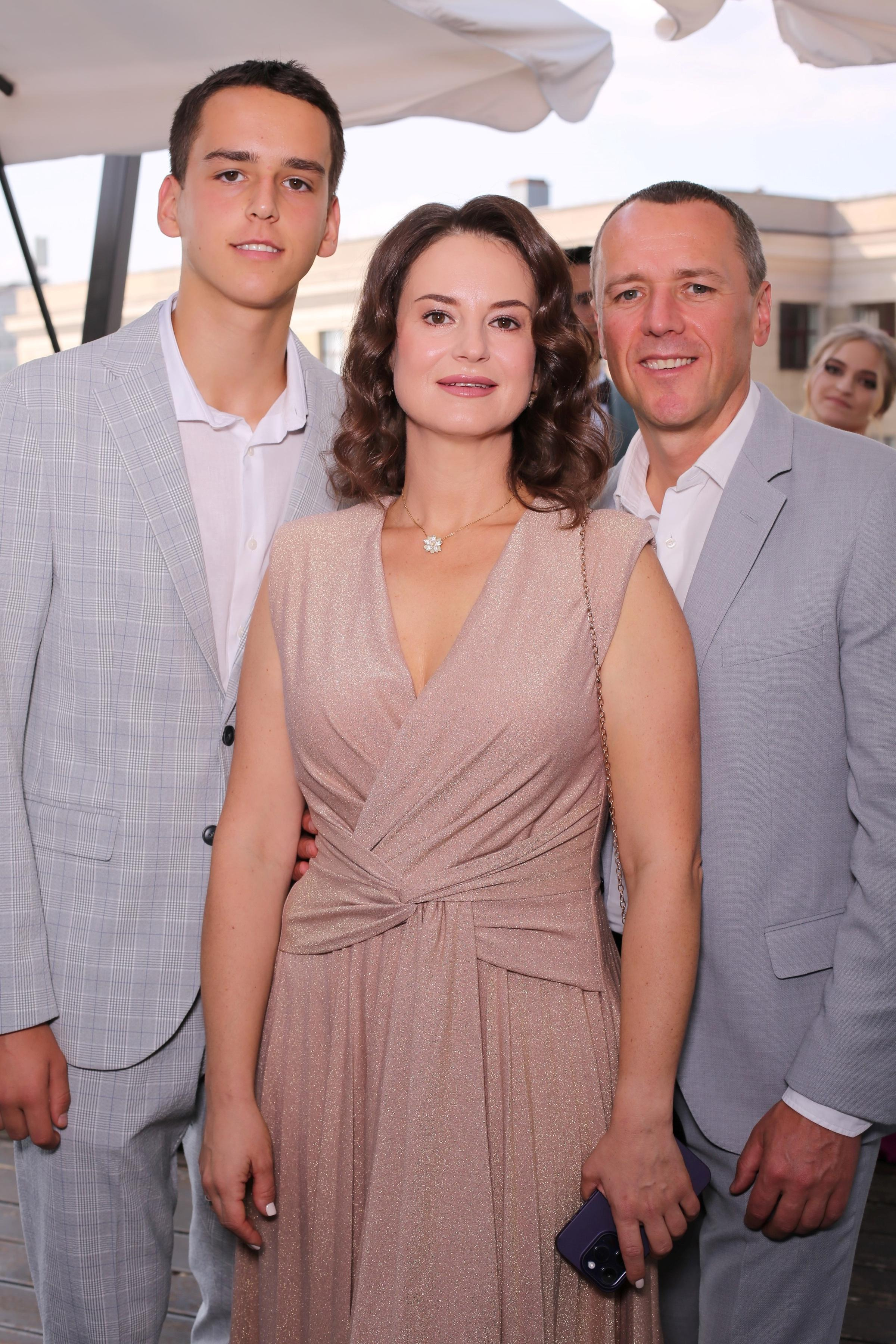 Максим та Іветта (AiR PhotoBox). Оренда інтерактивних фотозон у Харкові