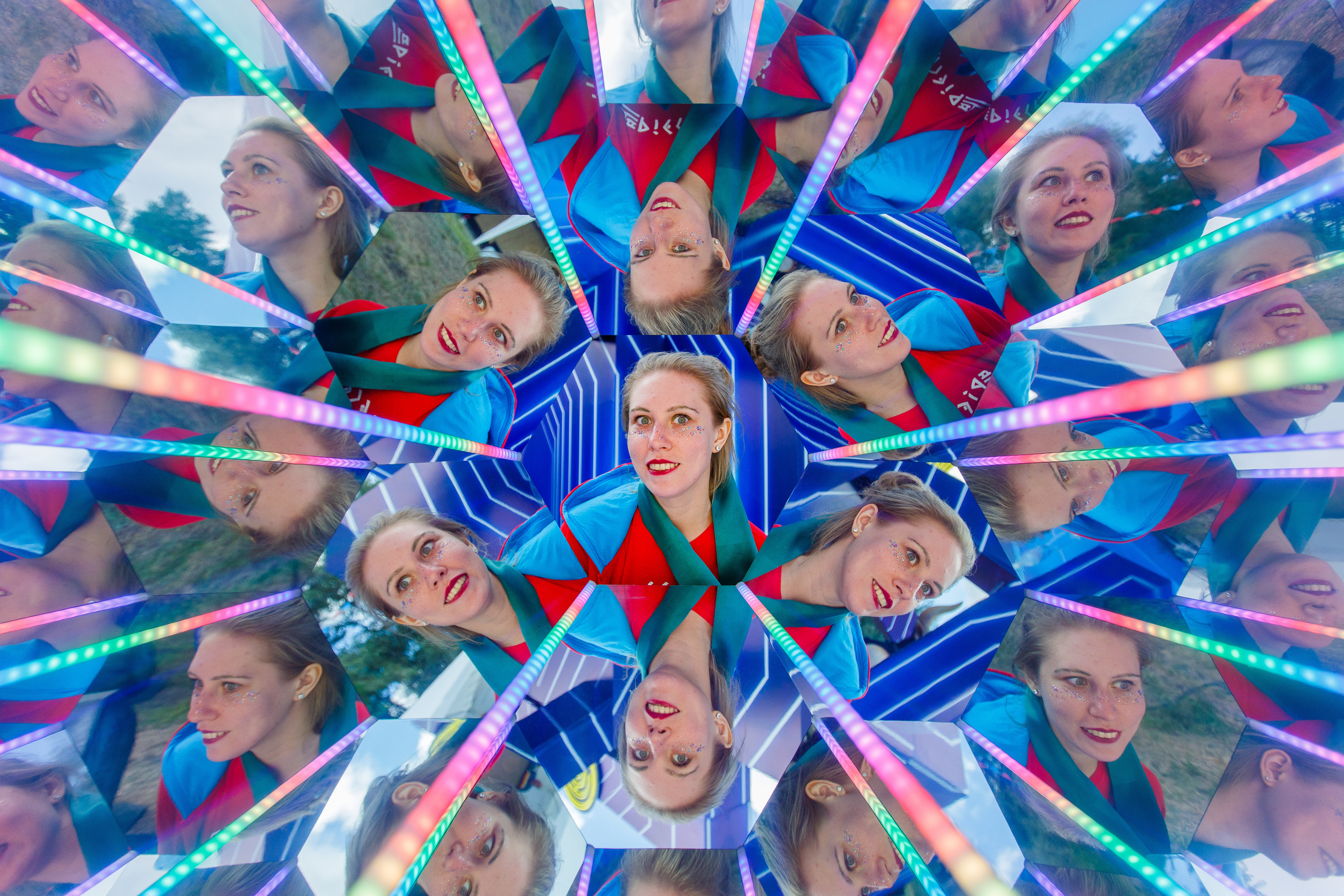 NIX (04.09.2021). Аренды интерактивных фотозон в Харькове