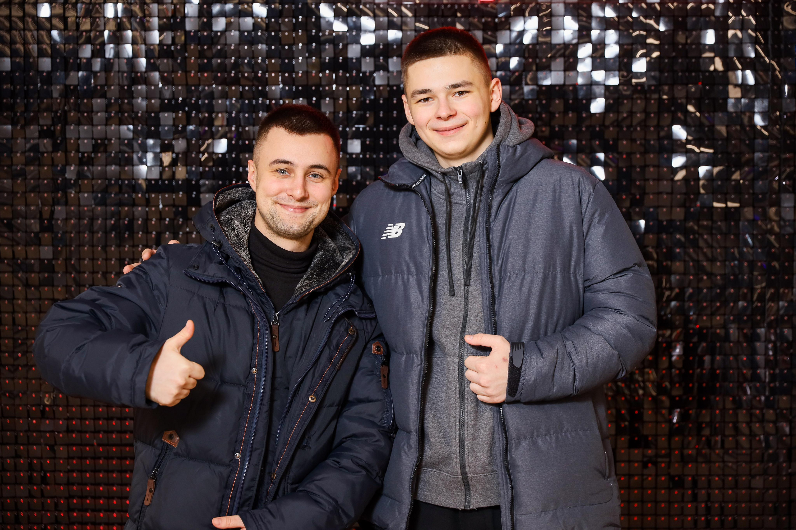 Фотомозаїка на 580 фото для ТРЦ Караван. Аренды интерактивных фотозон в Харькове