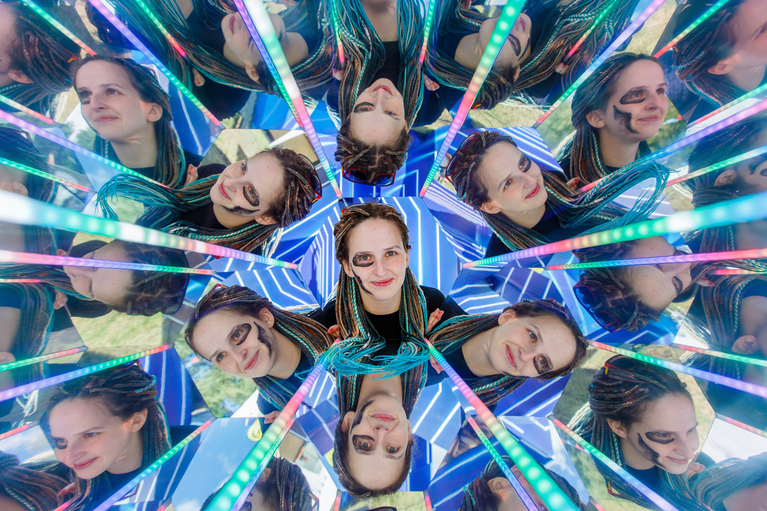 NIX (04.09.2021). Аренды интерактивных фотозон в Харькове