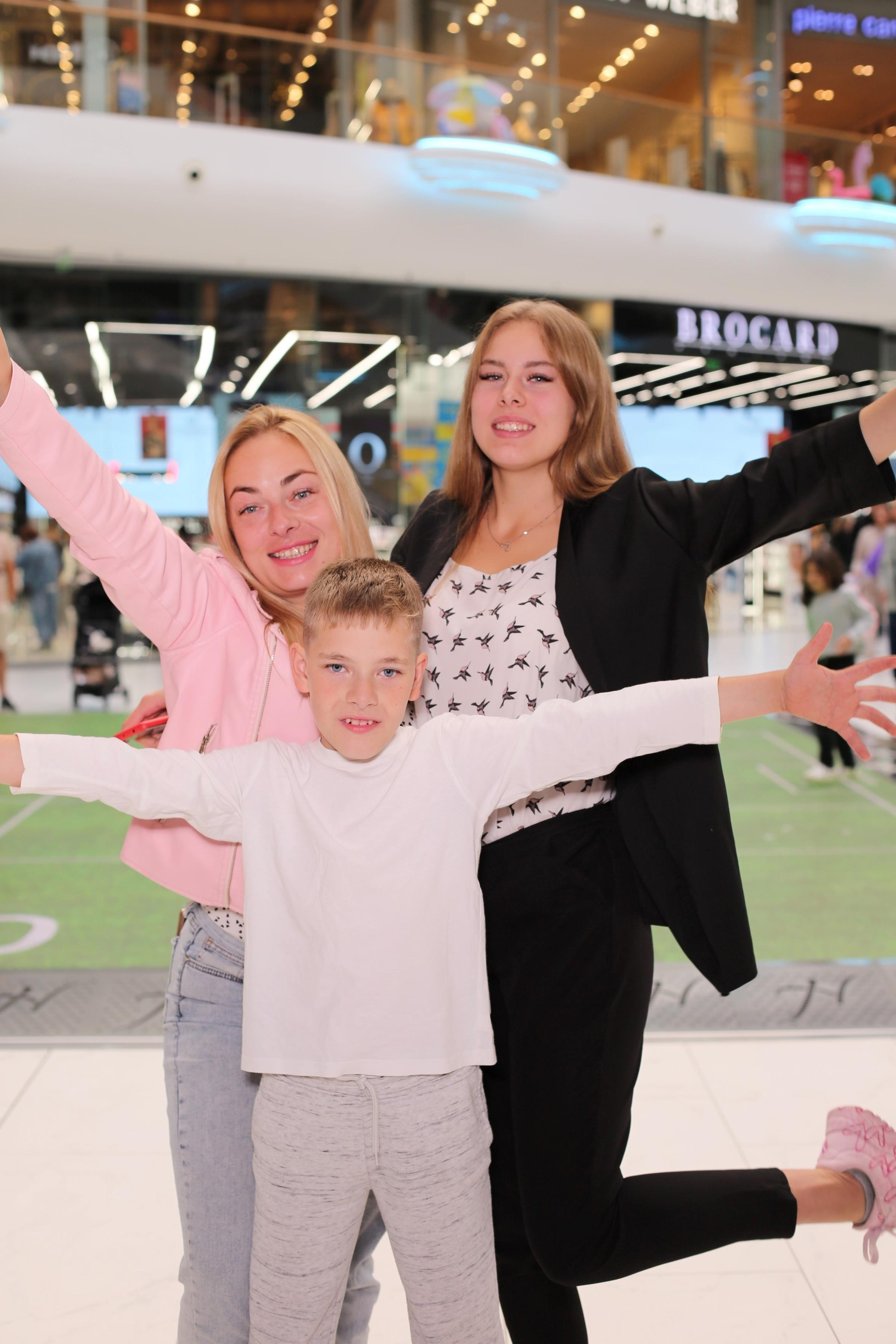 911 для НФАУ. Аренды интерактивных фотозон в Харькове