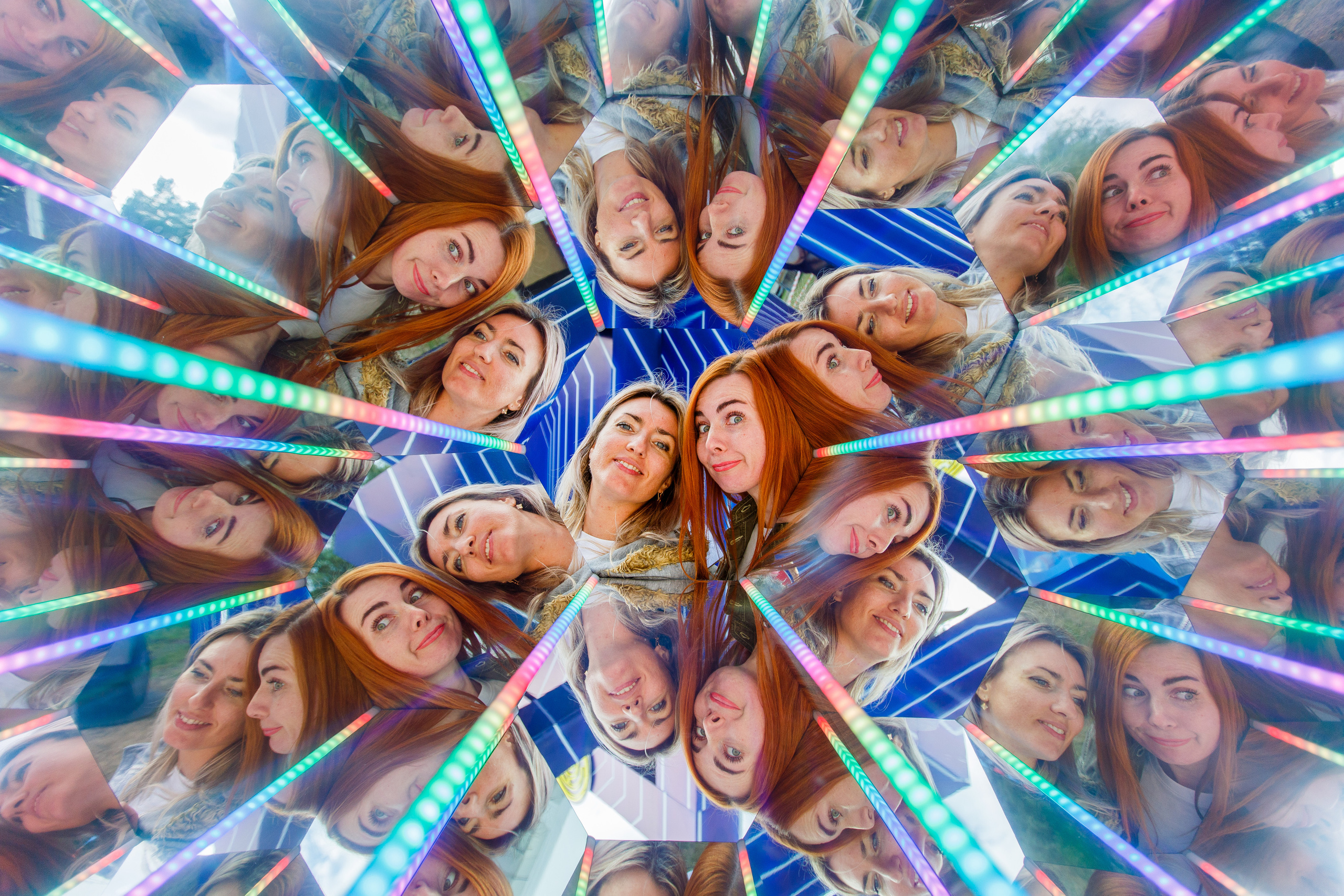 NIX (04.09.2021). Аренды интерактивных фотозон в Харькове