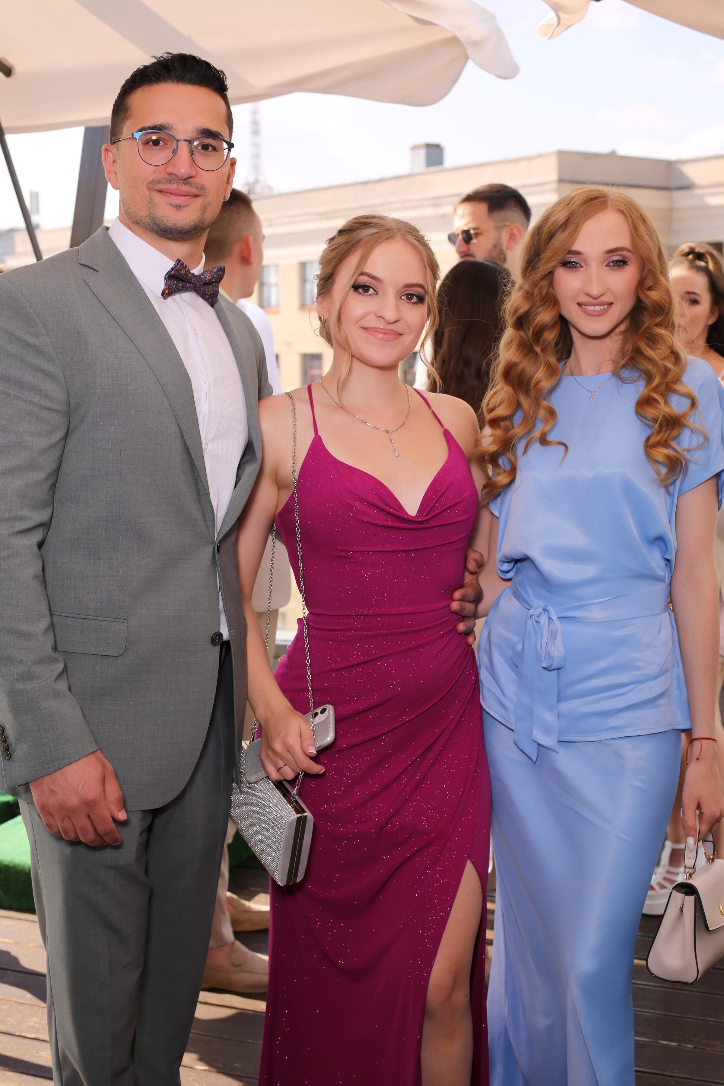 Максим та Іветта (AiR PhotoBox). Оренда інтерактивних фотозон у Харкові