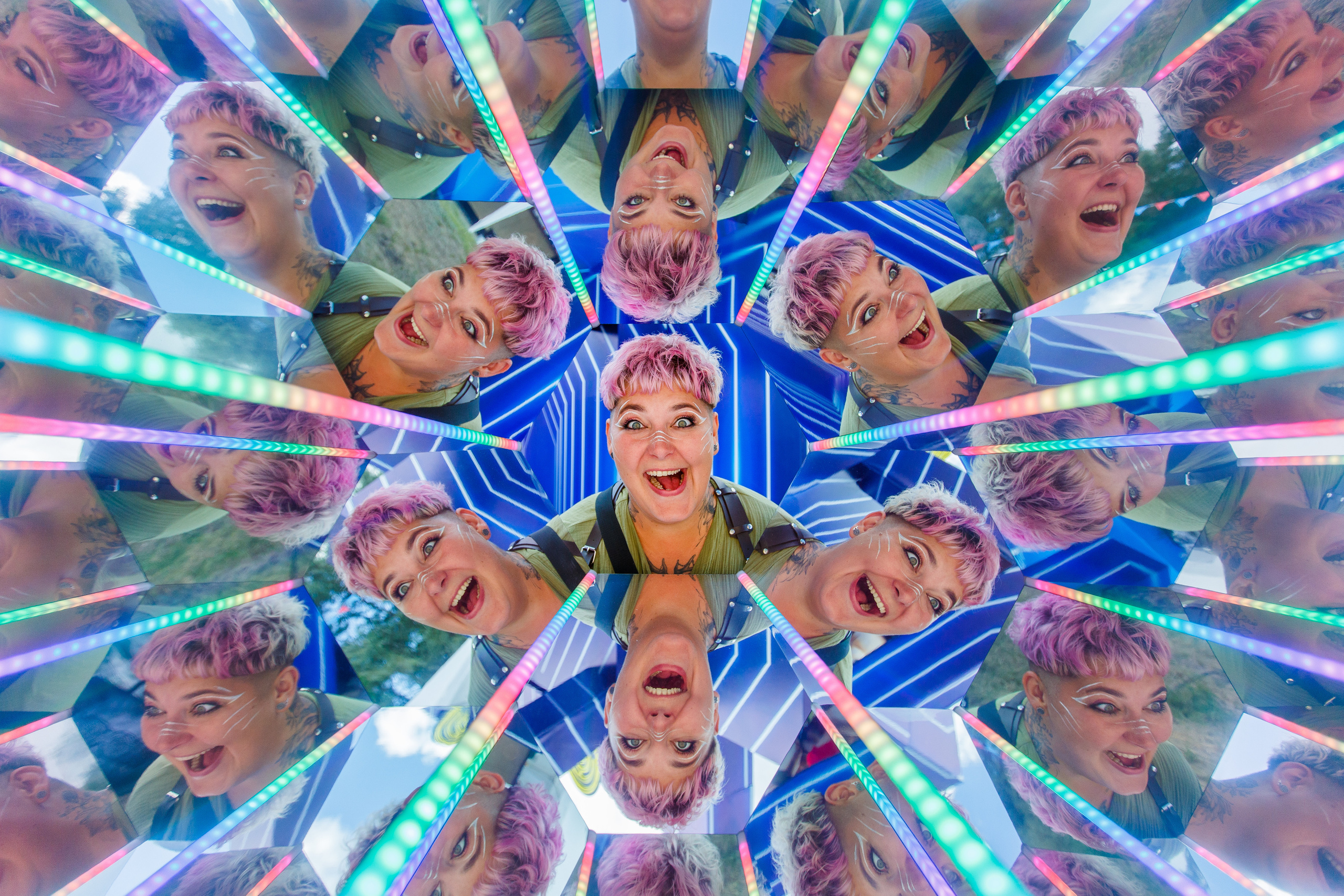 NIX (04.09.2021). Аренды интерактивных фотозон в Харькове