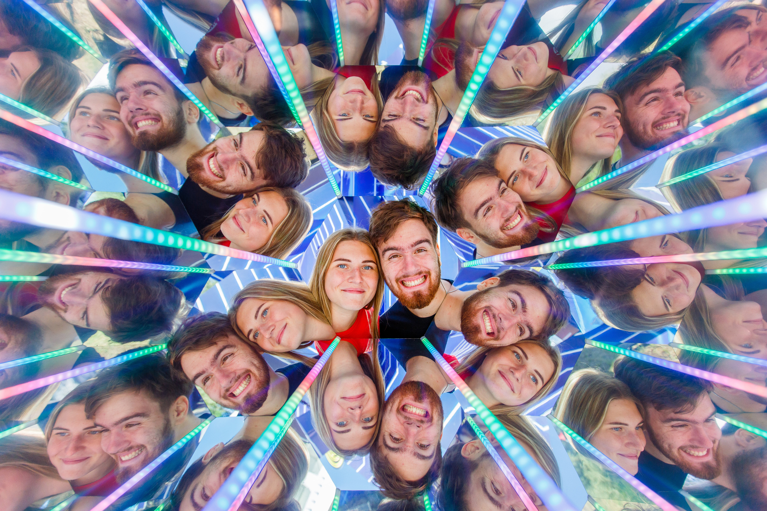 NIX (04.09.2021). Аренды интерактивных фотозон в Харькове