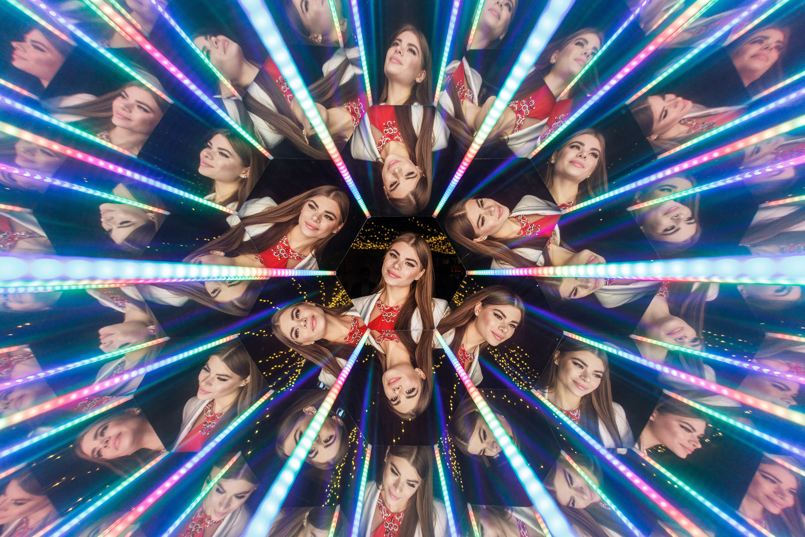 Калейдоскоп на свадьбе Алексея и Ання. Аренды интерактивных фотозон в Харькове