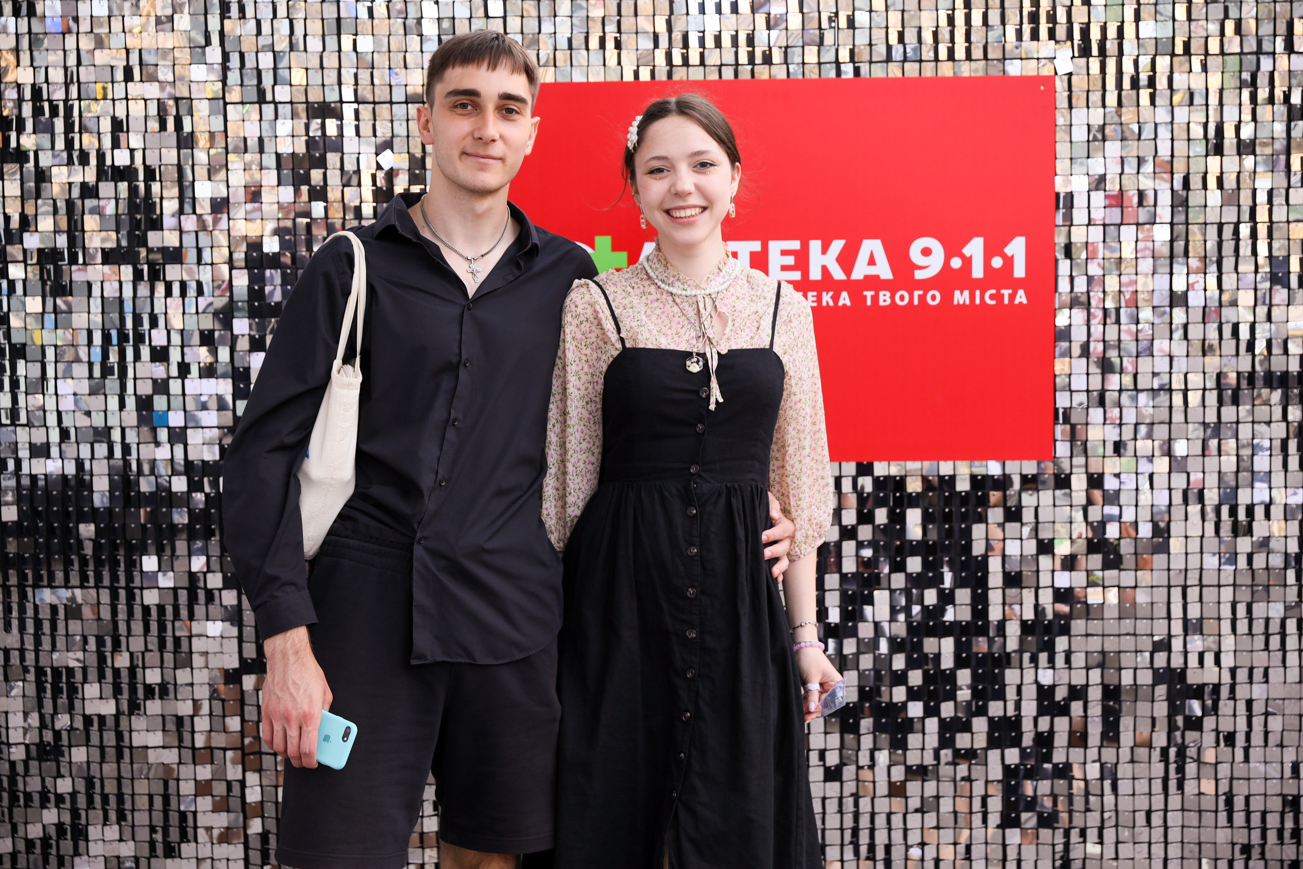 Аптека 911 (Фотомозаїка). Аренды интерактивных фотозон в Харькове