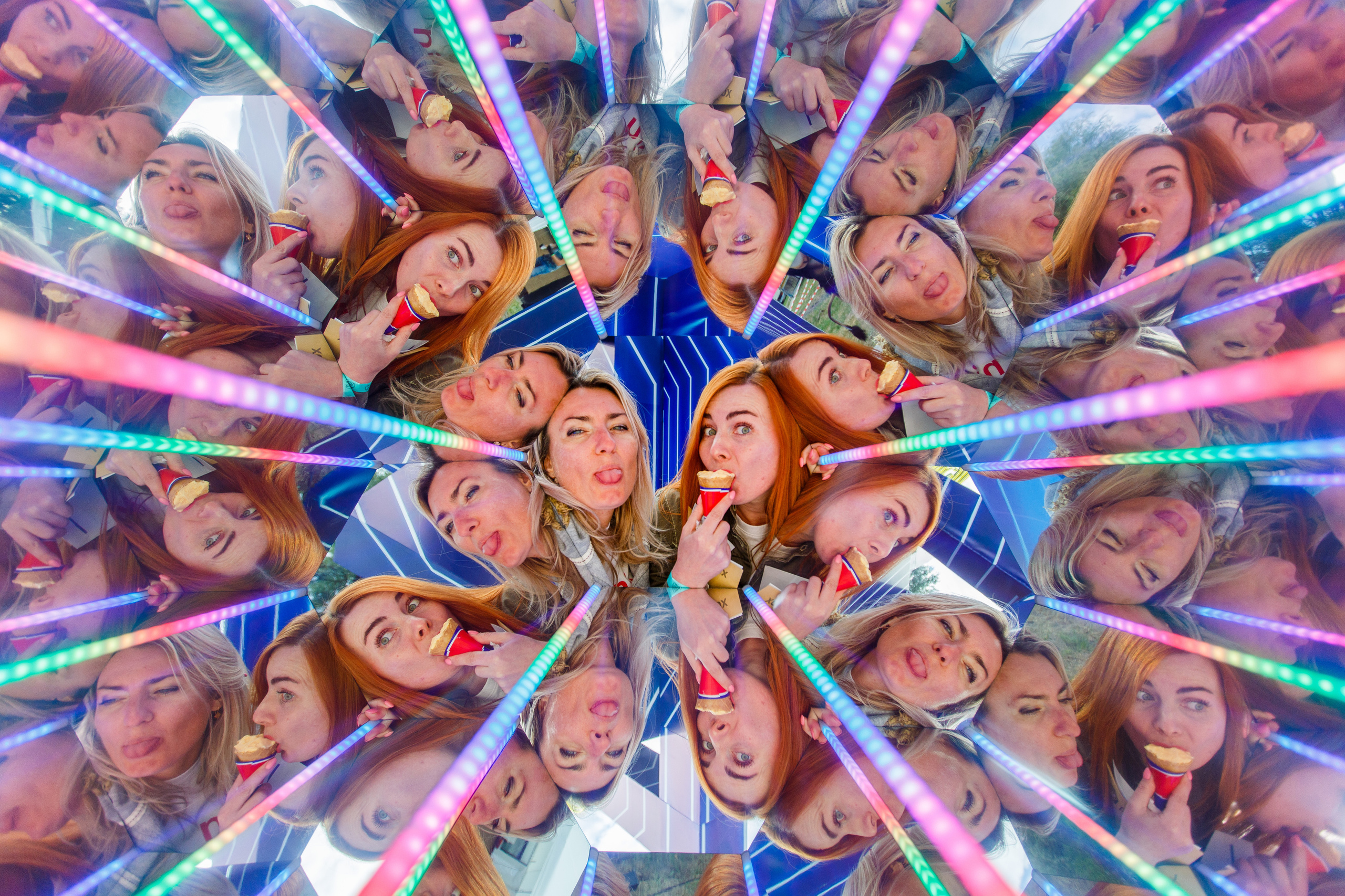 NIX (04.09.2021). Аренды интерактивных фотозон в Харькове