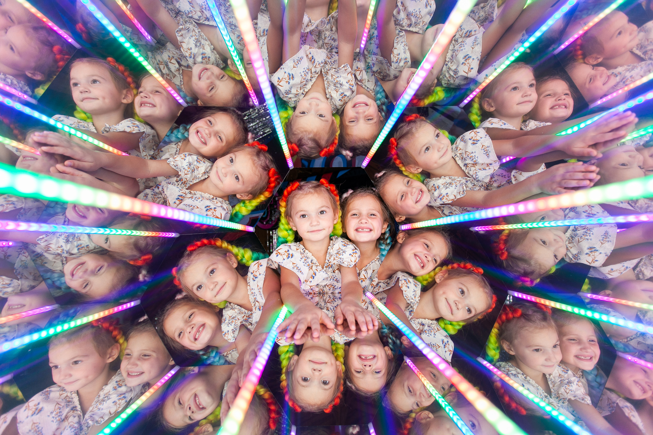 Калейдоскоп 28.08.2021. Аренды интерактивных фотозон в Харькове