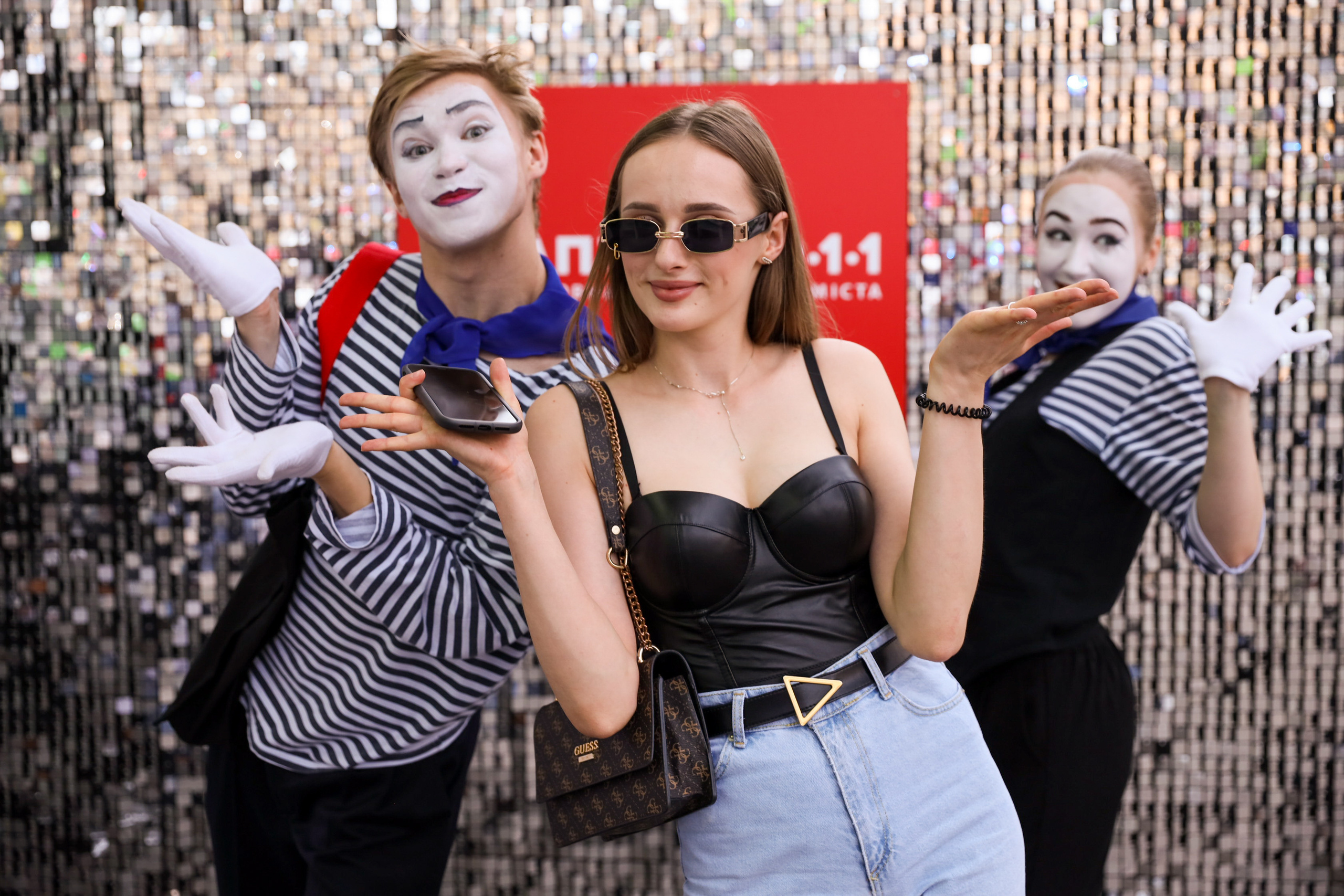 Аптека 911 (Фотомозаїка). Аренды интерактивных фотозон в Харькове