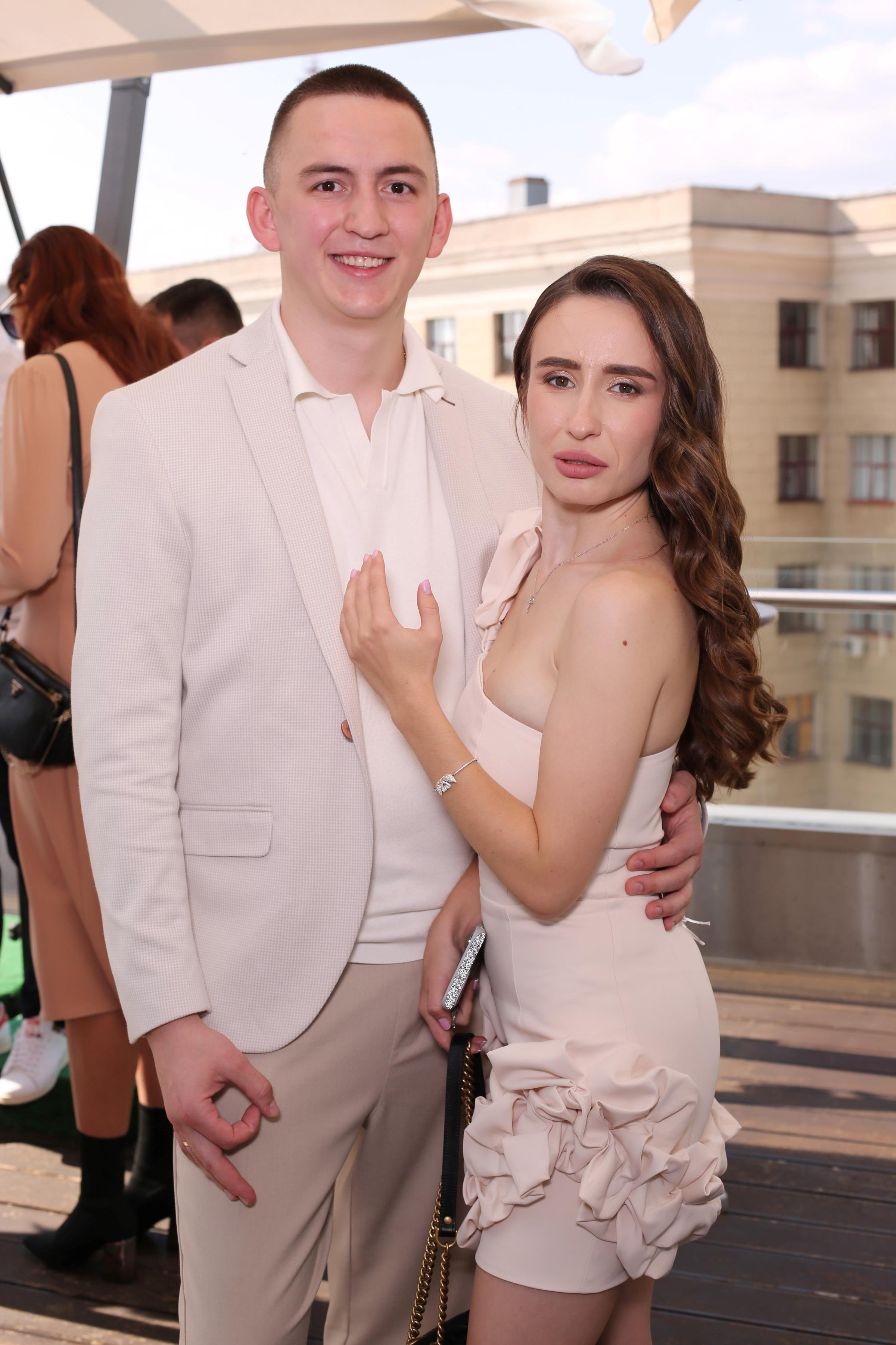 Максим та Іветта (AiR PhotoBox). Оренда інтерактивних фотозон у Харкові