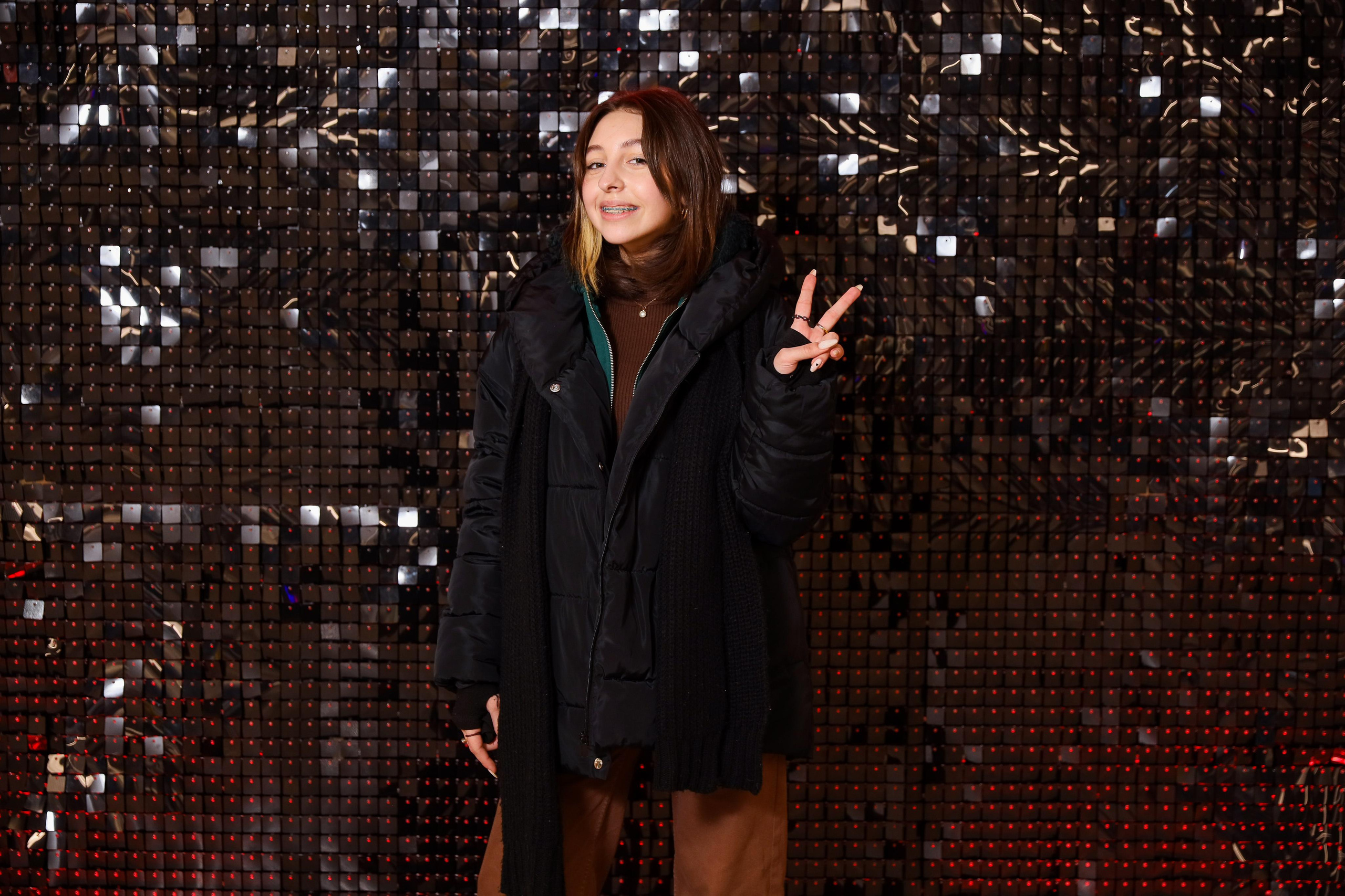 Фотомозаїка на 580 фото для ТРЦ Караван. Аренды интерактивных фотозон в Харькове