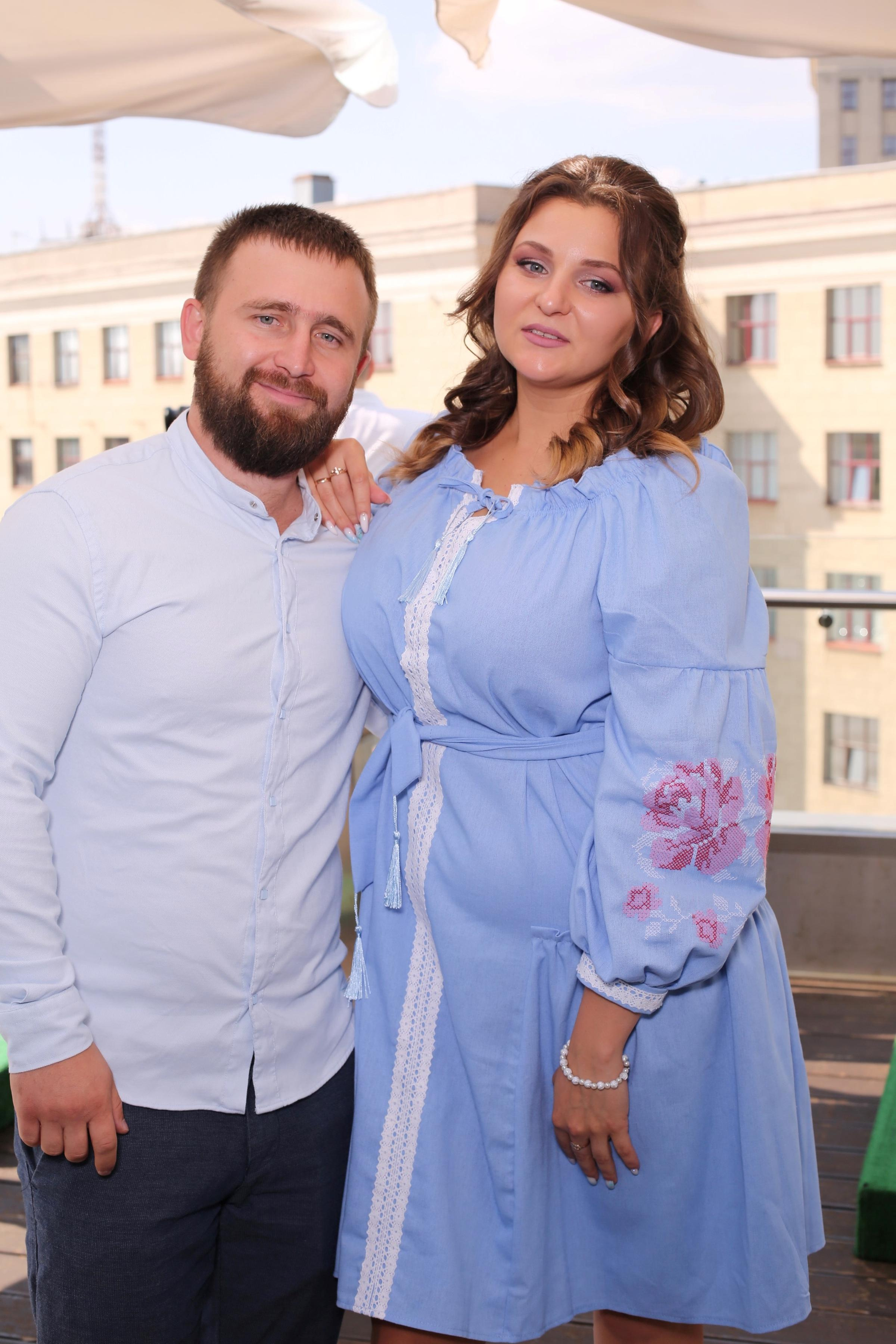 Максим та Іветта (AiR PhotoBox). Оренда інтерактивних фотозон у Харкові