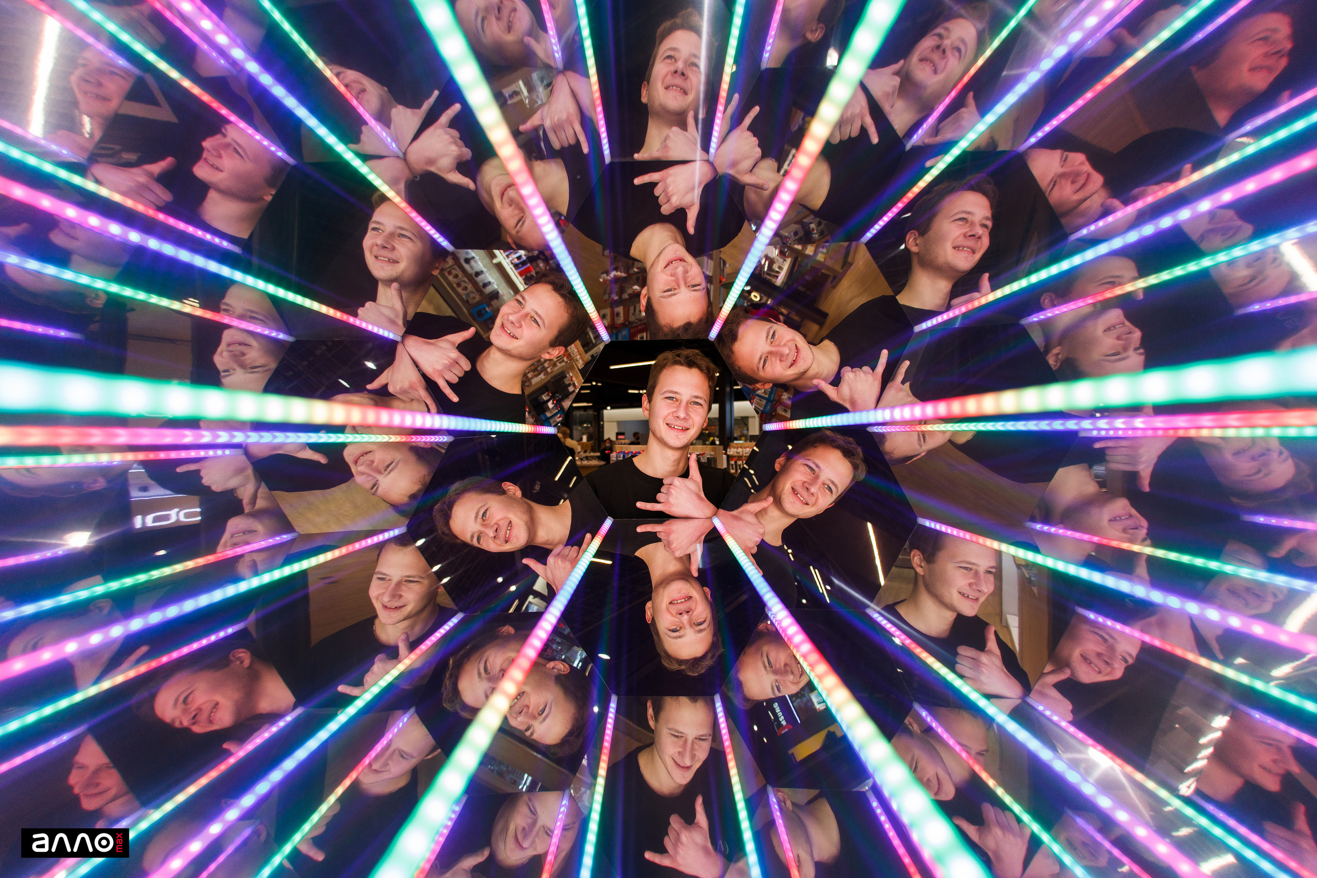 АЛЛО Калейдоскоп. Аренды интерактивных фотозон в Харькове