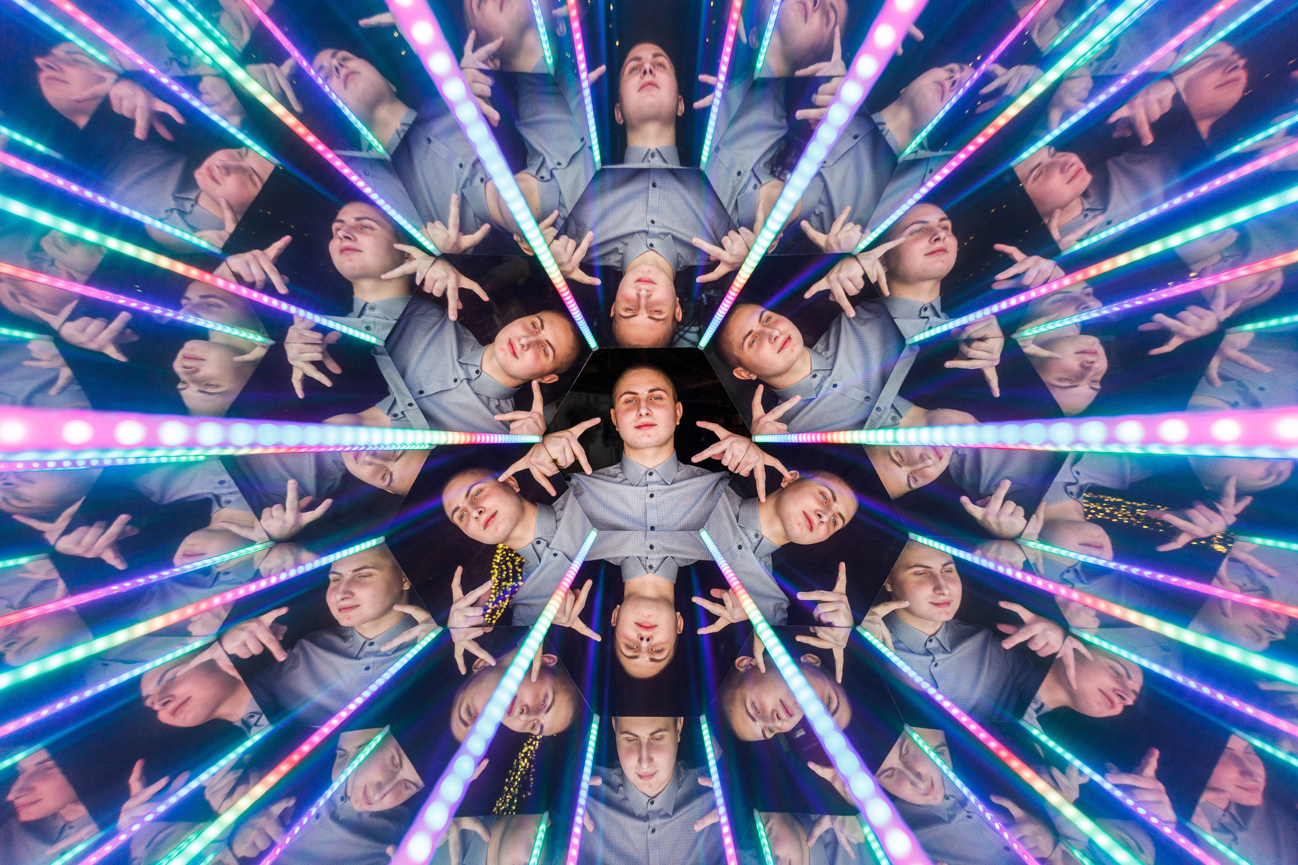 Калейдоскоп на свадьбе Алексея и Ання. Аренды интерактивных фотозон в Харькове