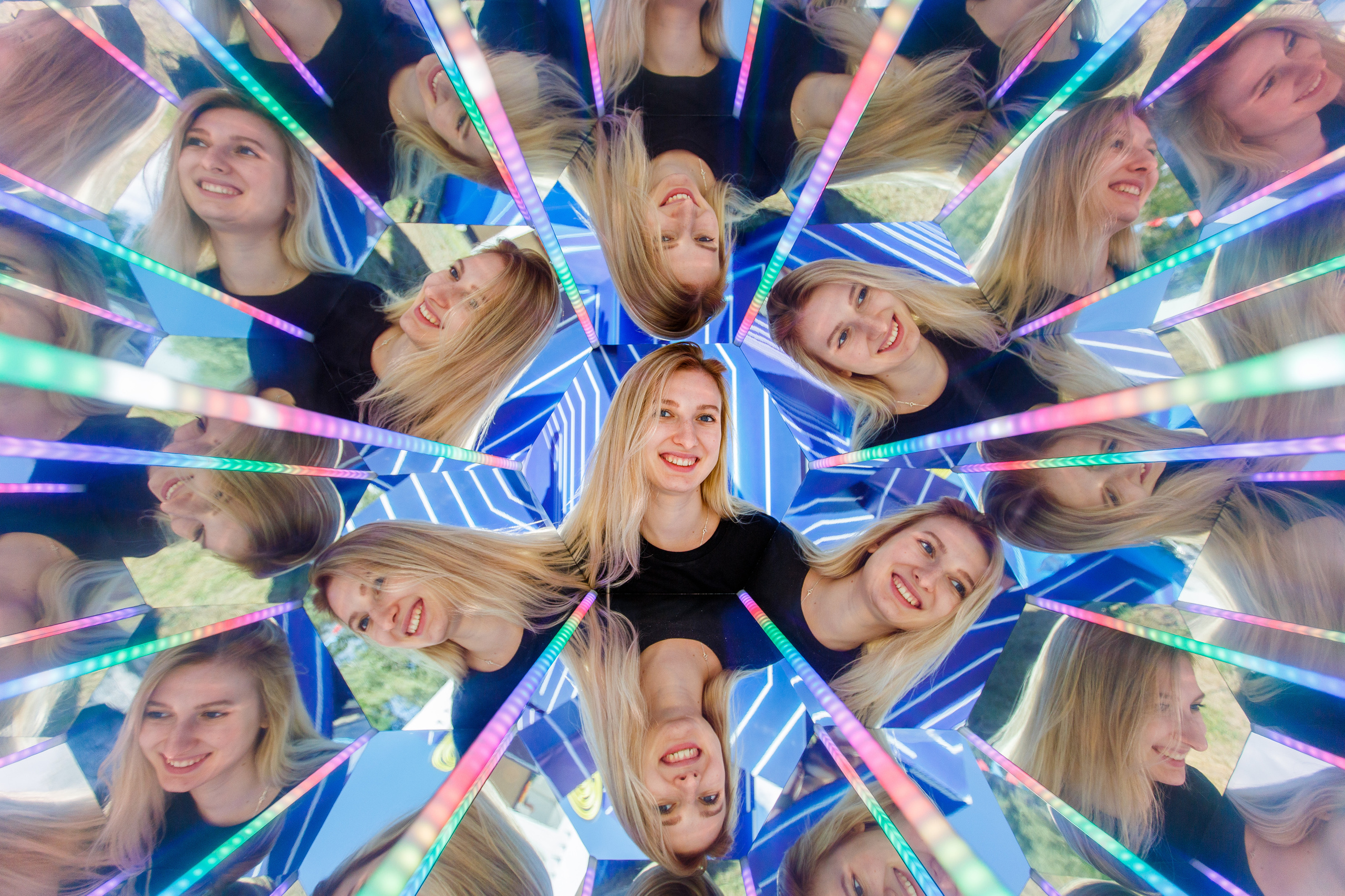 NIX (04.09.2021). Аренды интерактивных фотозон в Харькове