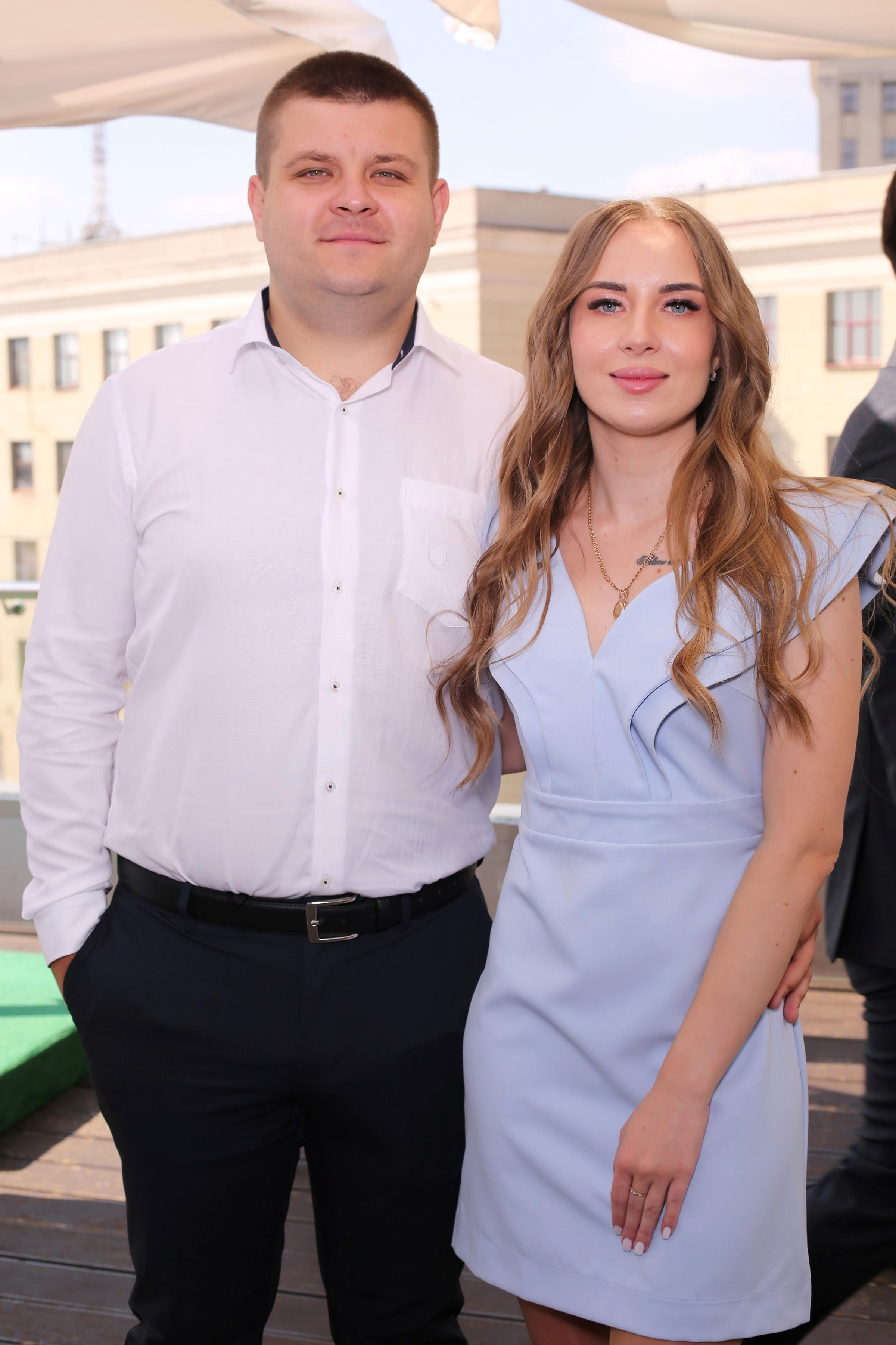 Максим та Іветта (AiR PhotoBox). Оренда інтерактивних фотозон у Харкові