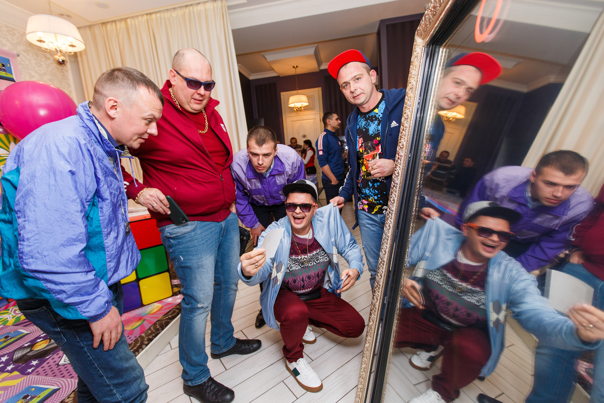 Селфи зеркало. Аренды интерактивных фотозон в Харькове